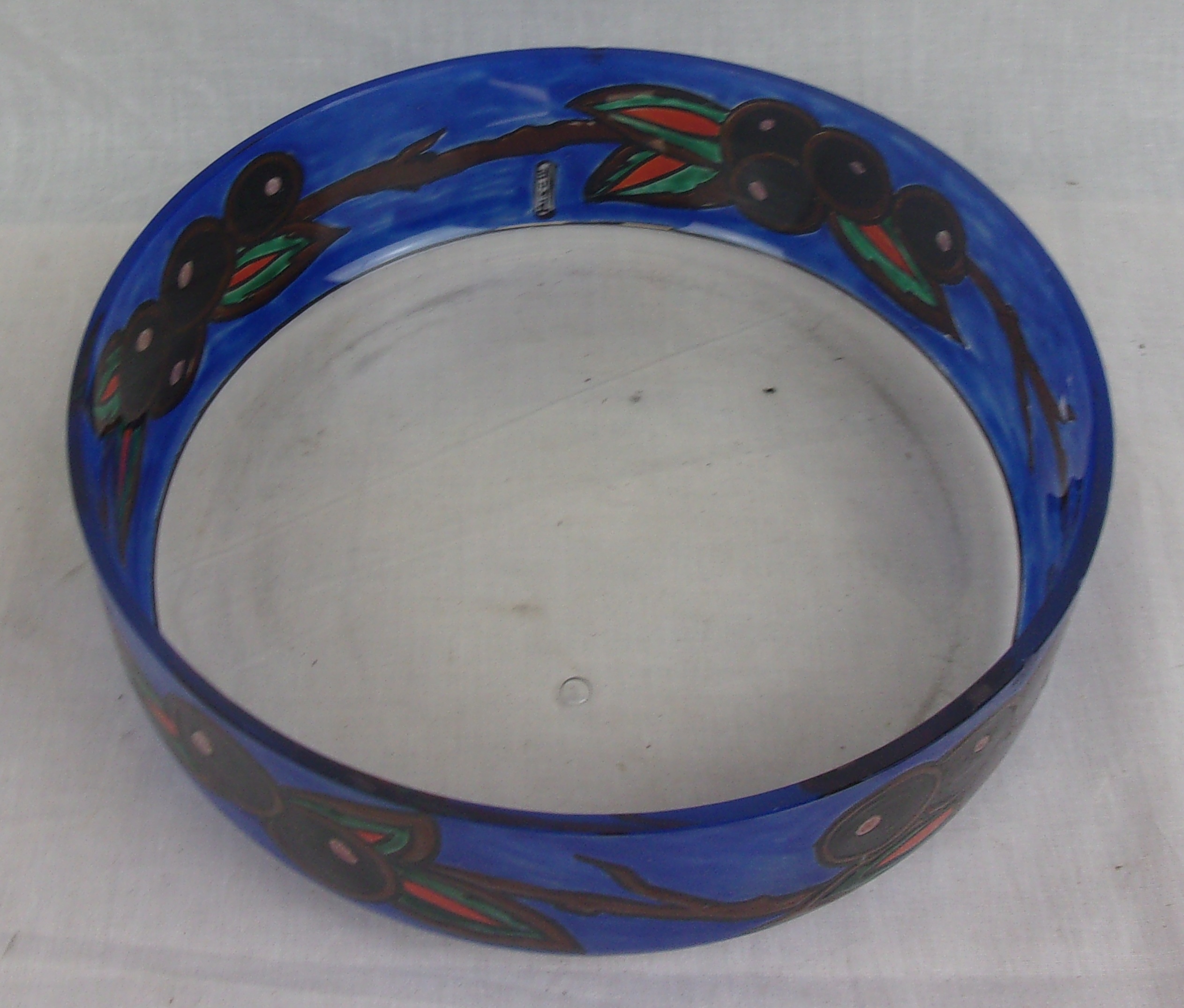 1920's Leune Glass Bowl With Leaves And Berries - Image 4