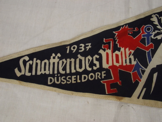 3rd Reich 1937 Schaffendes Volk Dusseldorf Pennant - Image 3