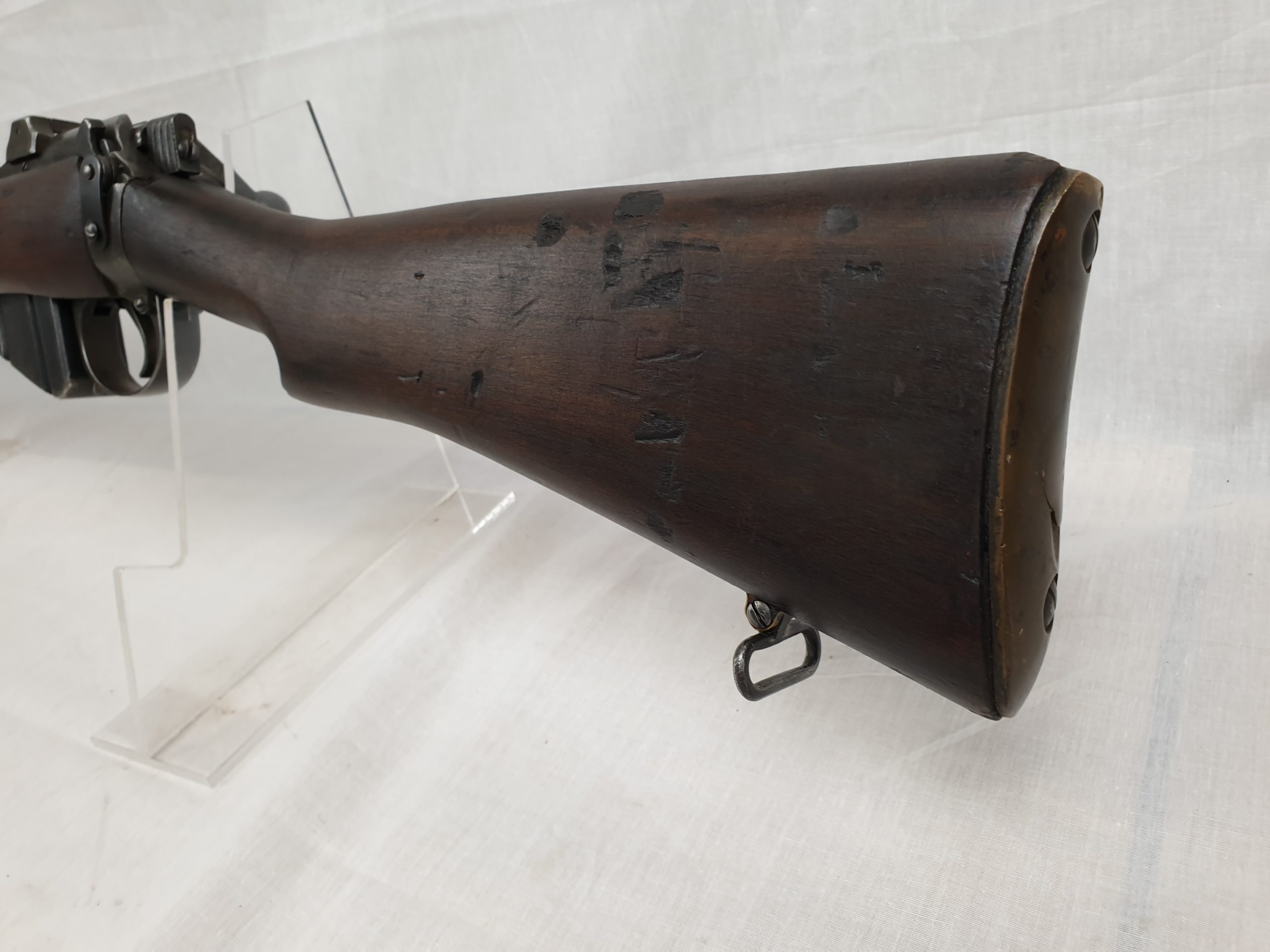 A Deactivated 1942 Dated Lee Enfield Mk III by Lithgow - Image 26