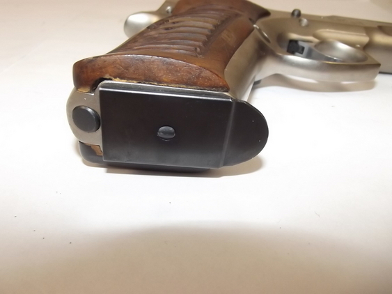 Deactivated Czech 75 B Cal. 9mm Automatic Pistol - Image 19