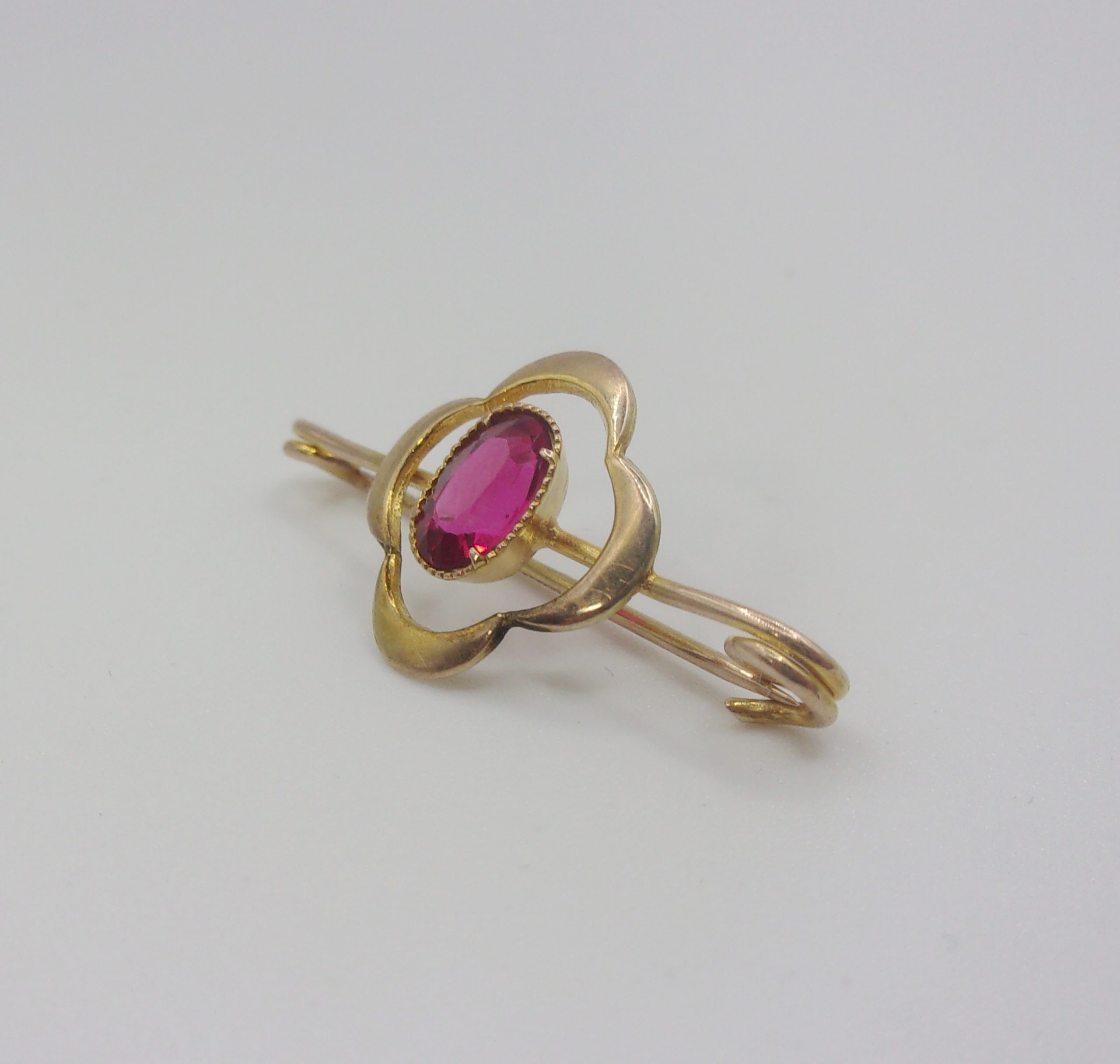 9ct Yellow Gold & Paste Flower Brooch - Image 2