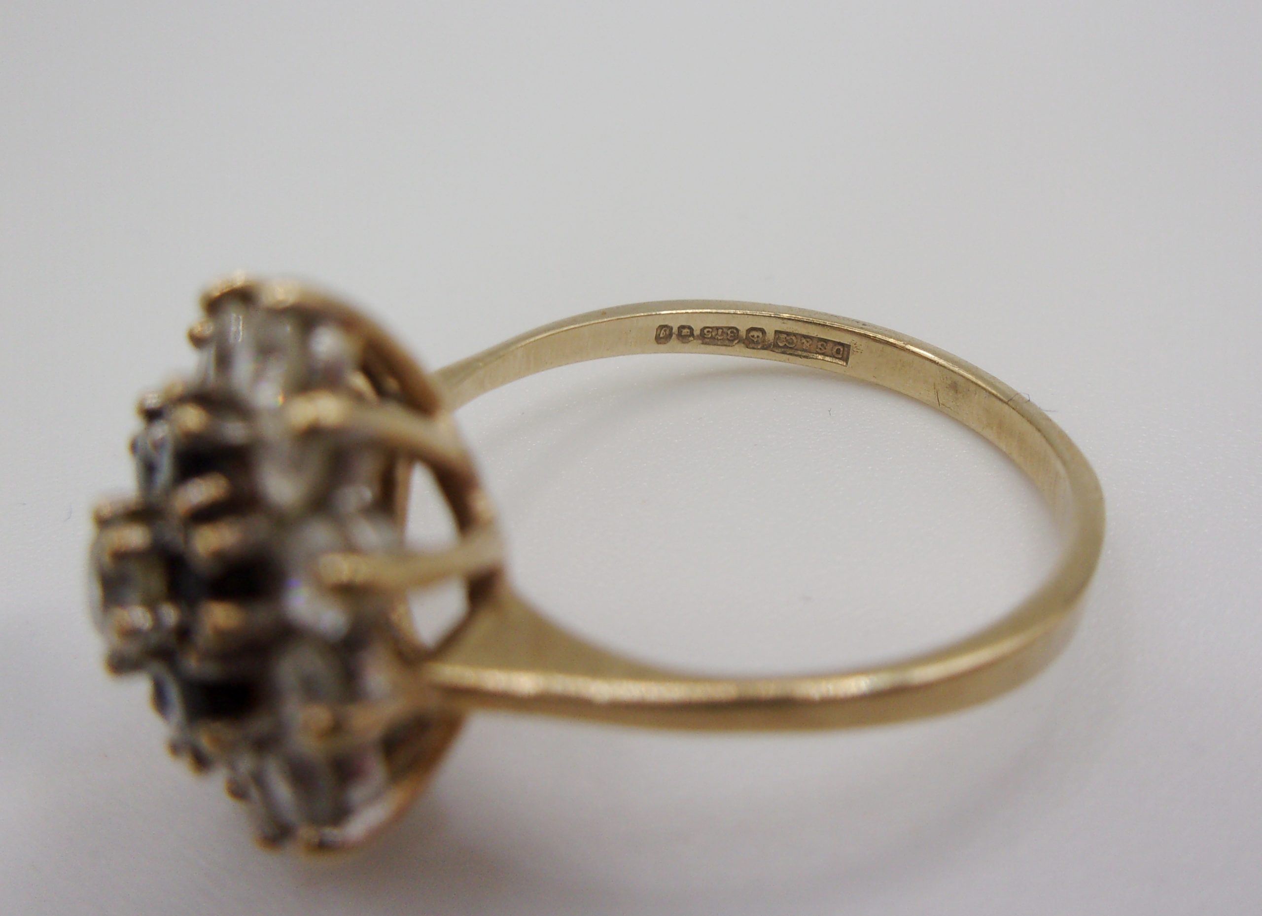 9ct Yellow Gold Sapphire & Cubic Zirconia Flower Head Ring UK Size M+ US 6 ¼ - Image 4