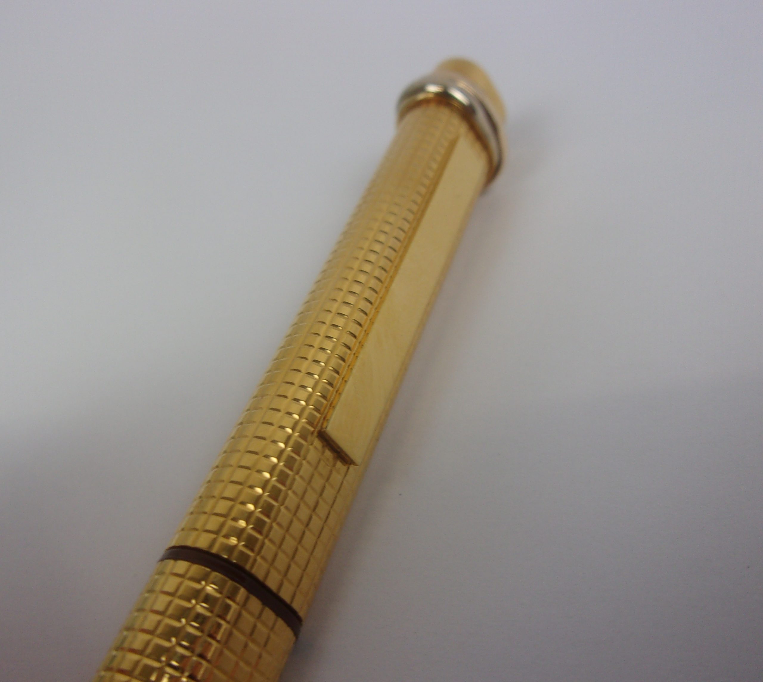 Les Must De Cartier Gold Plated Ballpoint Pen c1980’s - Image 6