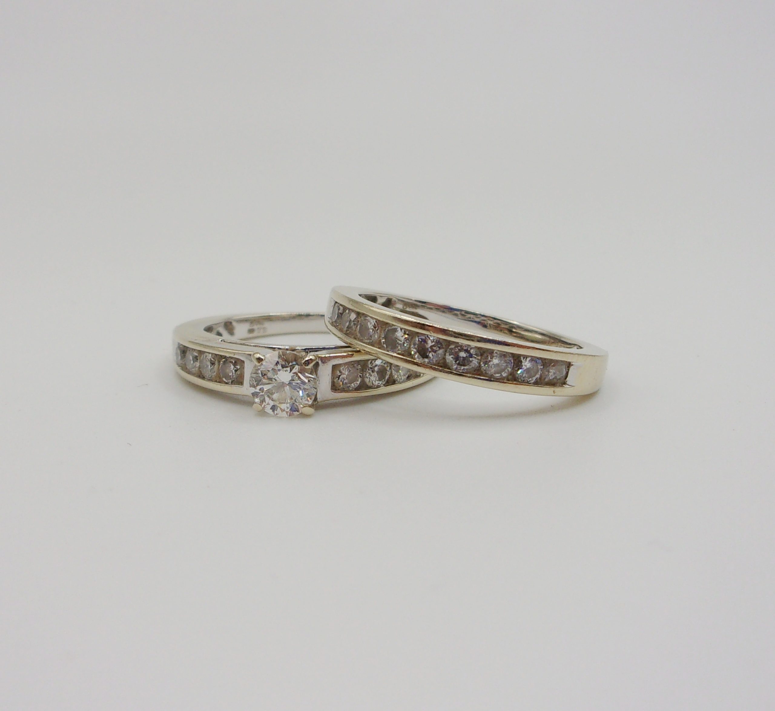 18ct Gold Diamond Solitaire & Half Eternity 2 Ring Set UK Size M+ US 6 ¼