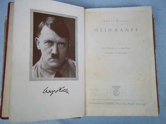 'Mein Kampf' by Adolf Hitler, Munchen 1941, German Text