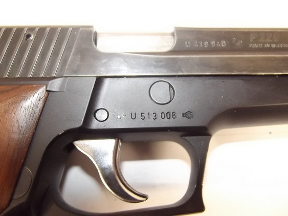 Deactivated P226 Sig Sauer Automatic Pistol - Image 16