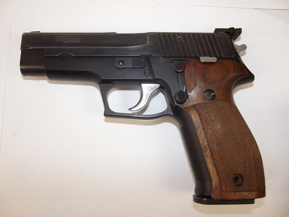 Deactivated P226 Sig Sauer Automatic Pistol - Image 2
