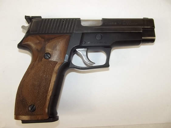 Deactivated P226 Sig Sauer Automatic Pistol