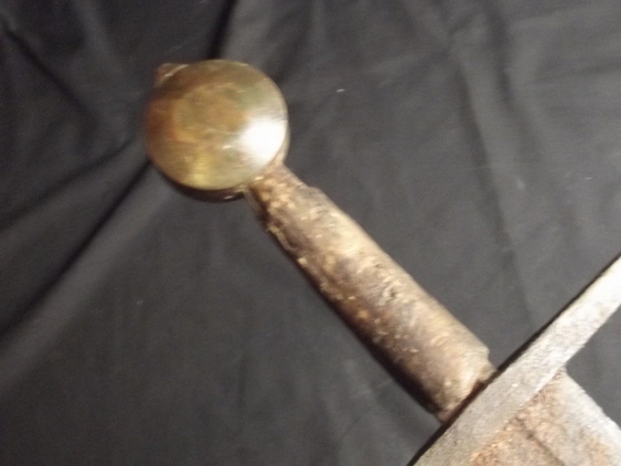 14th Century Arming Sword - Image 3