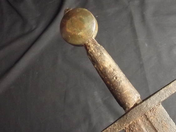 14th Century Arming Sword - Image 4