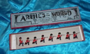 Britains Toy Soldiers Set 1283 Grenadier Guards Firing Armies Of The World Box