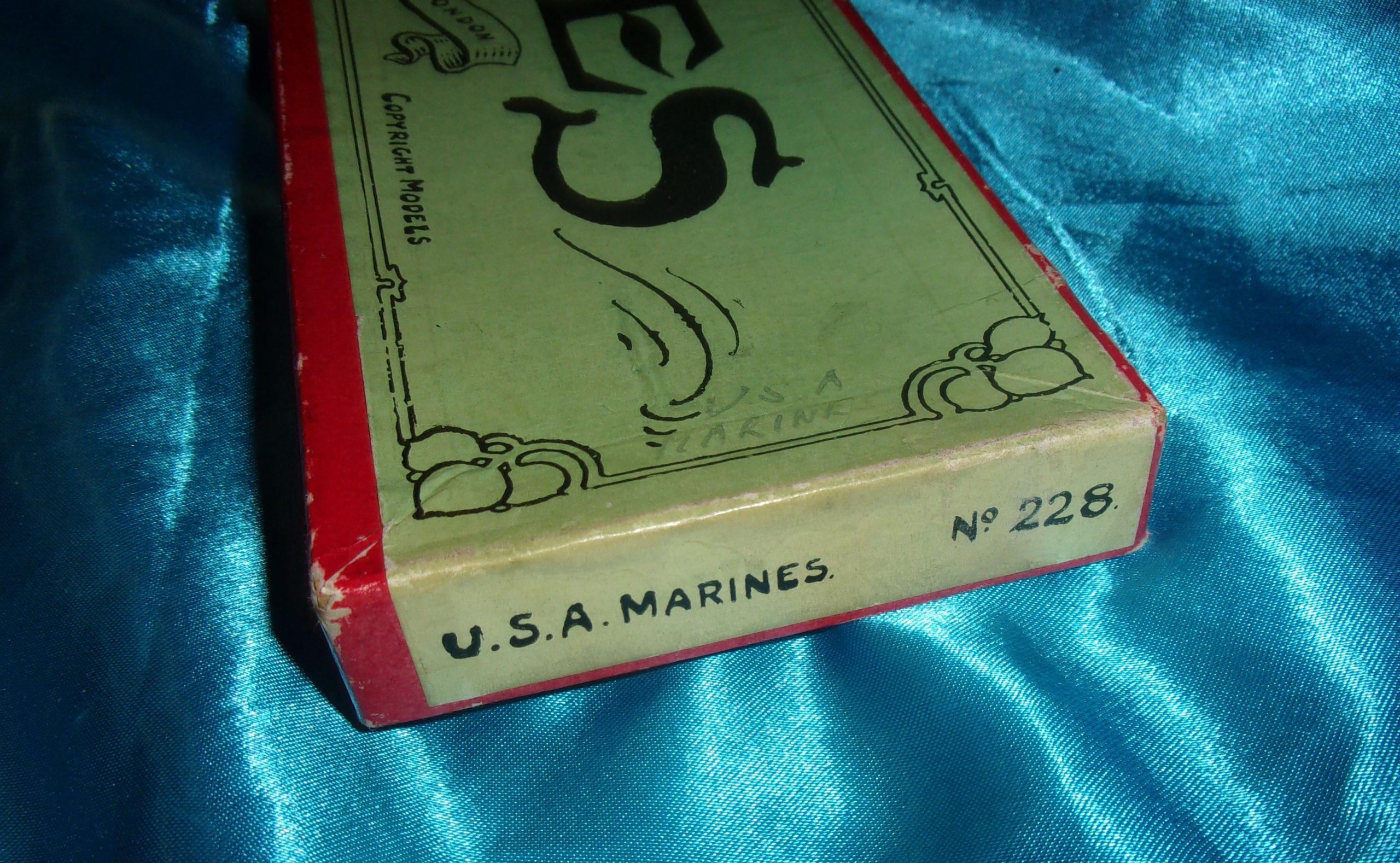 Britains Toy Soldiers Set 228 Types Of U.S.A. Forces Marines In Whisstock Box - Image 2