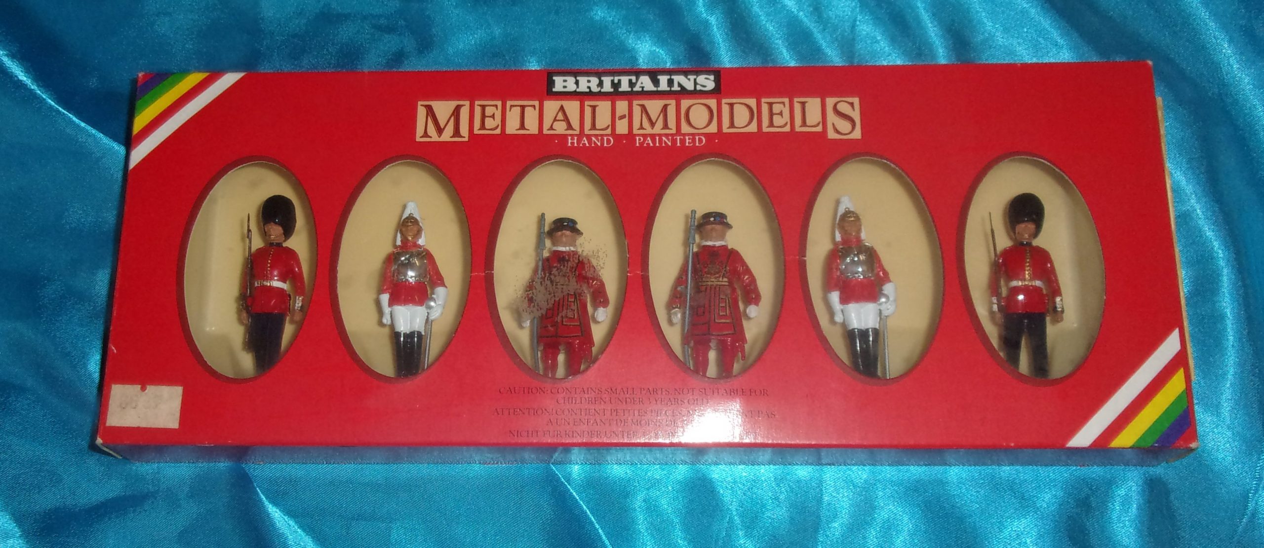 Britains Toy Soldiers 7226 Lifeguards, Yeoman Of The Guard And Scots Guard