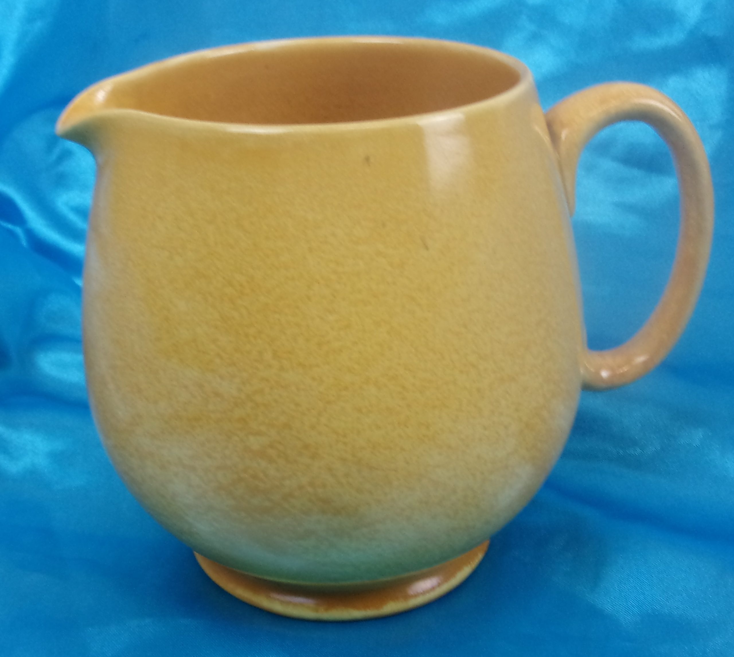 Moorcroft 1930's Sun Ray Yellow Jug