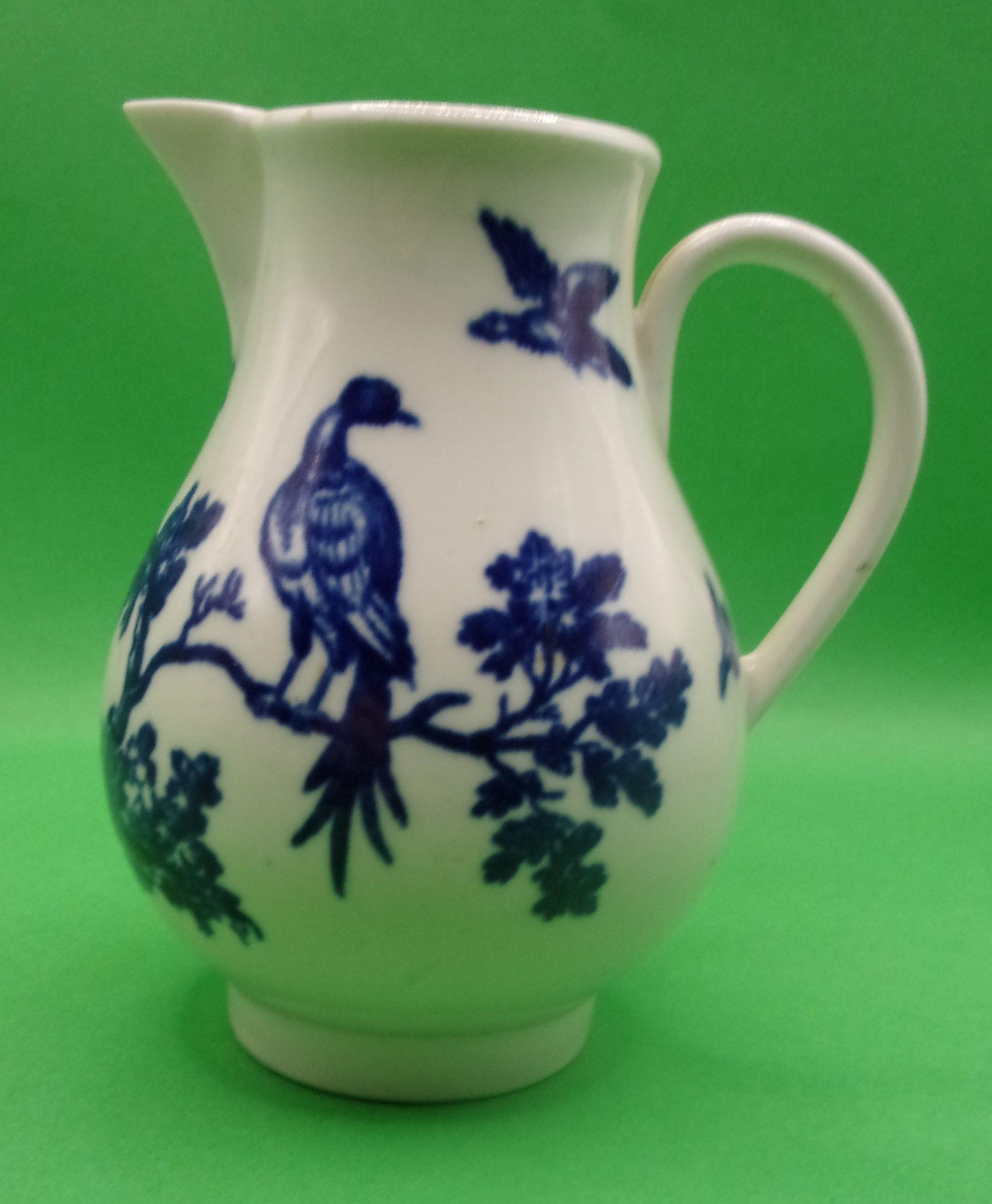 18th Century Worcester Sparrow Beak Jug In The Bird In A Tree Pattern