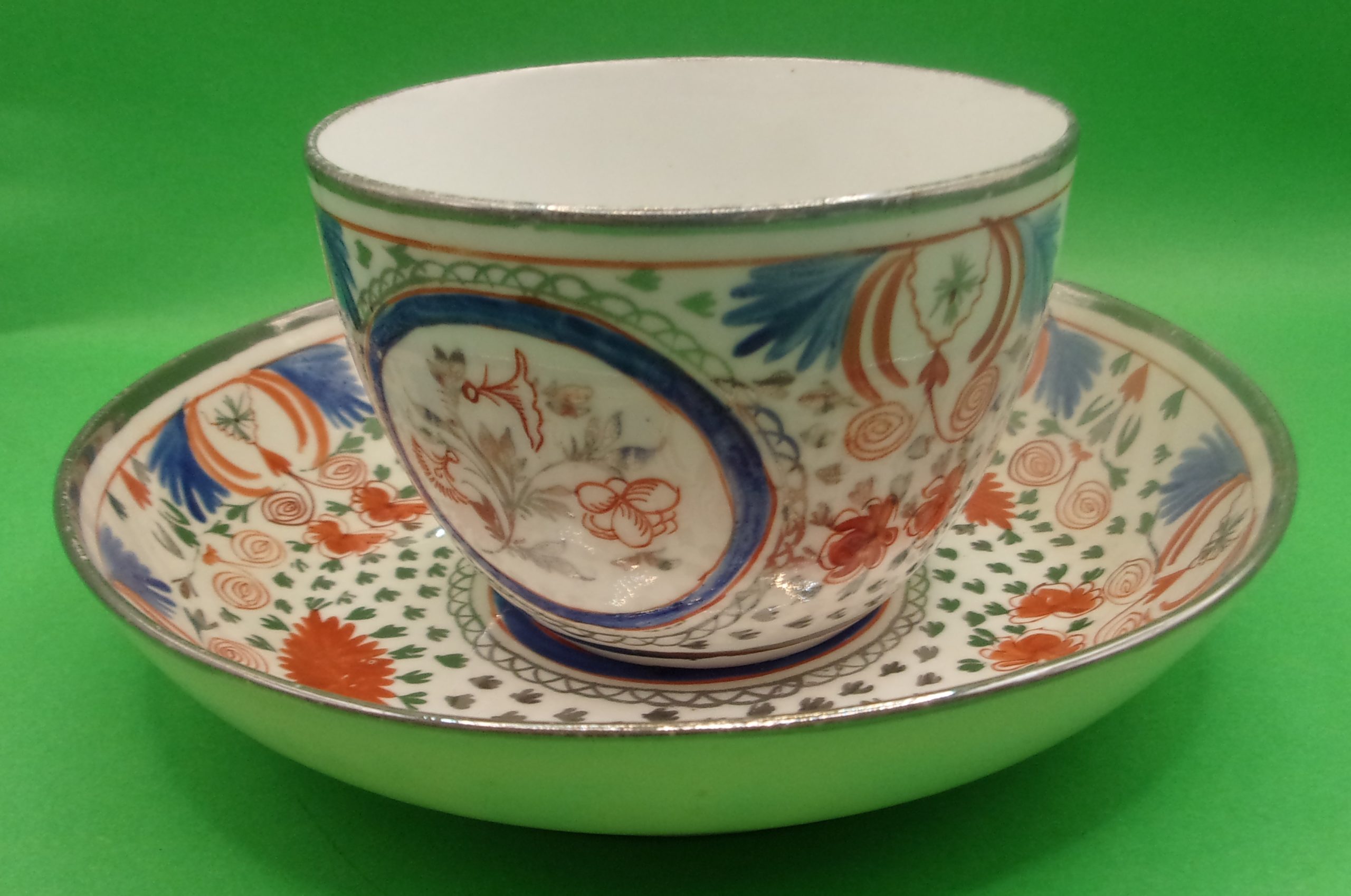 18th Century English Porcelain Teacup And Saucer In Polychrome Enamels With Silvering - Image 12