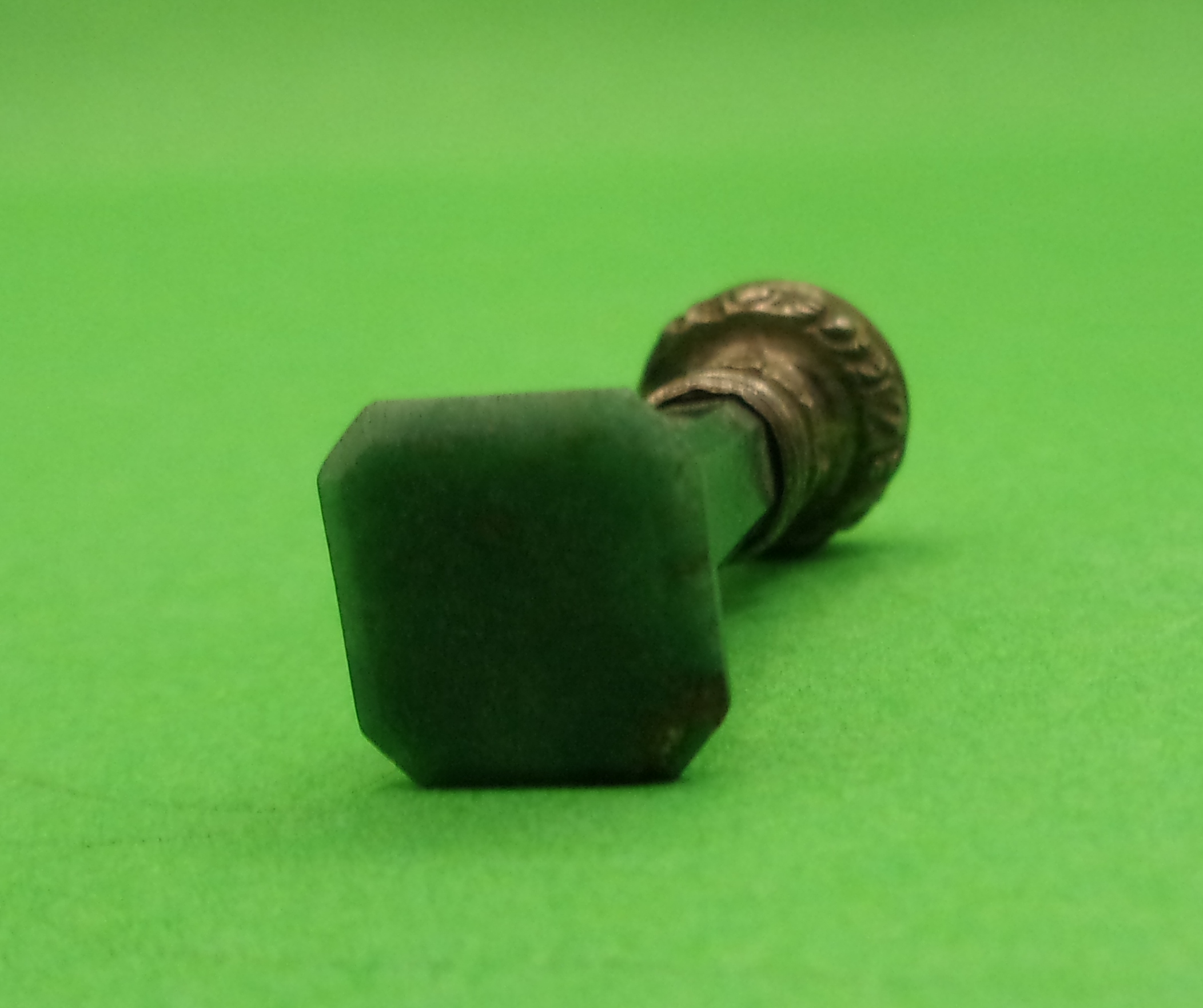 Scottish Thistle Victorian Jade Seal - Image 2