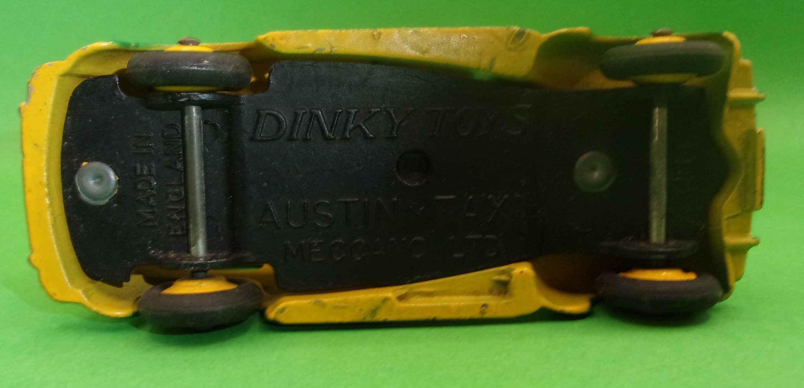 Boxed Dinky Toys 254 Austin Taxi 1956-59 Two Tone - Image 12
