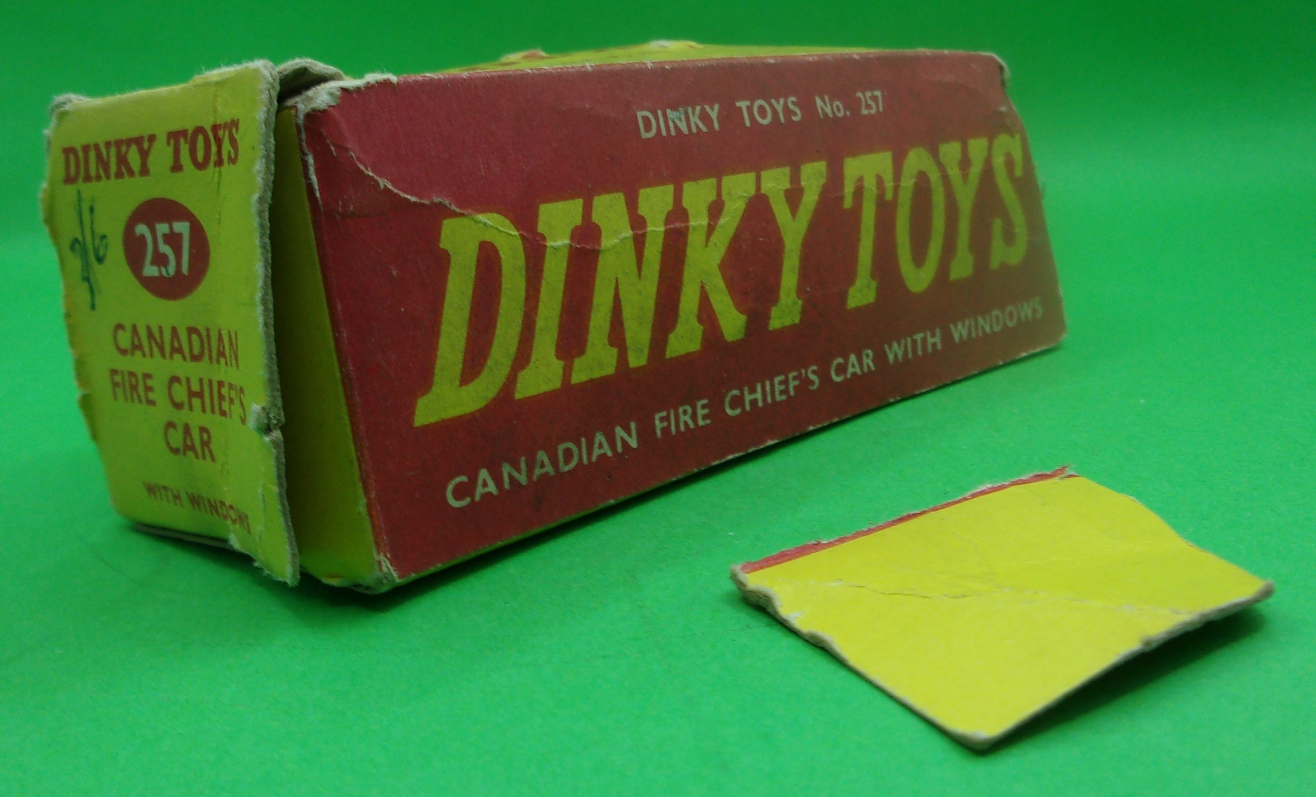 Boxed Dinky Toys 357 Nash Rambler Fire Chief Car - Image 4