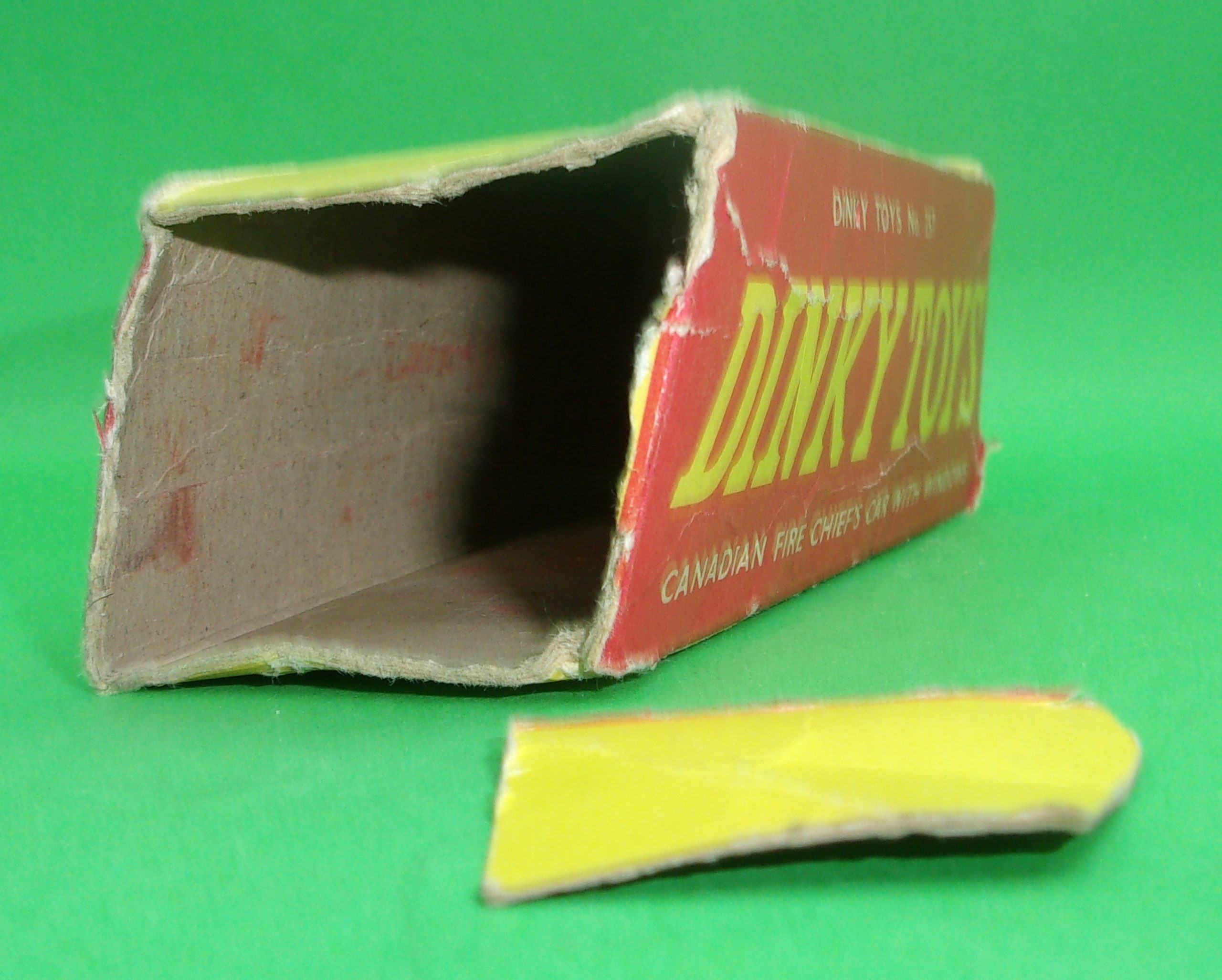 Boxed Dinky Toys 357 Nash Rambler Fire Chief Car - Image 2