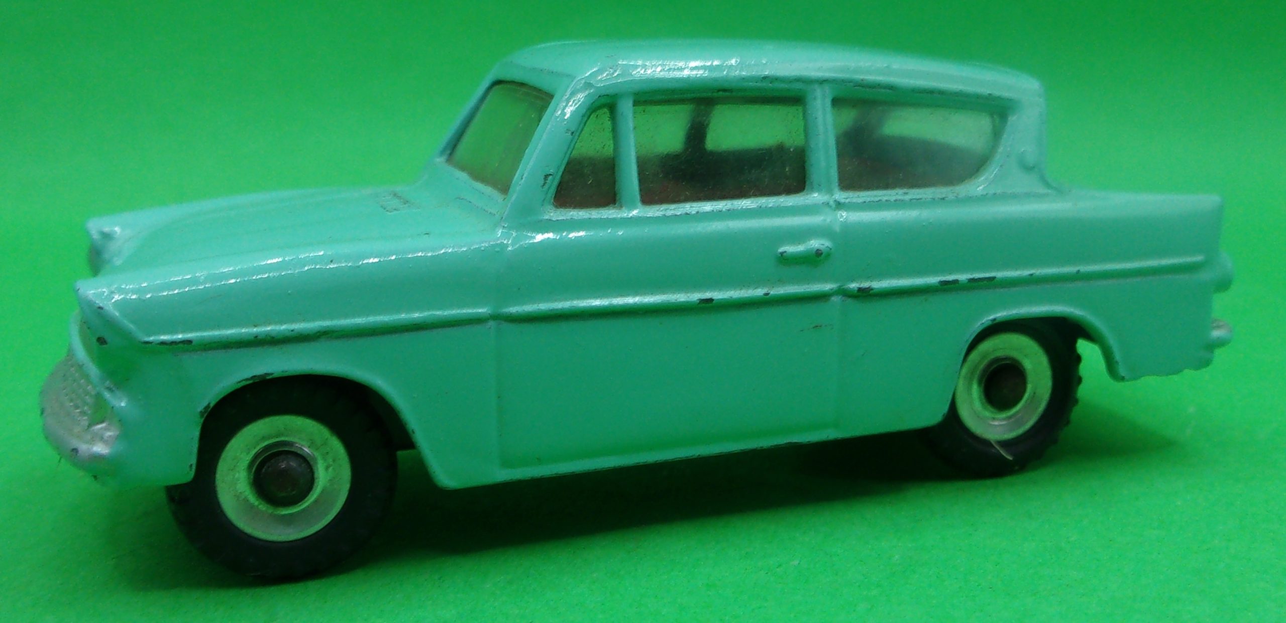 Boxed Dinky Toys 155 Ford Anglia - Image 4