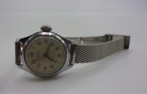 1970's Swiss Cornell Manual Wind 17 Jewel Ladies Watch