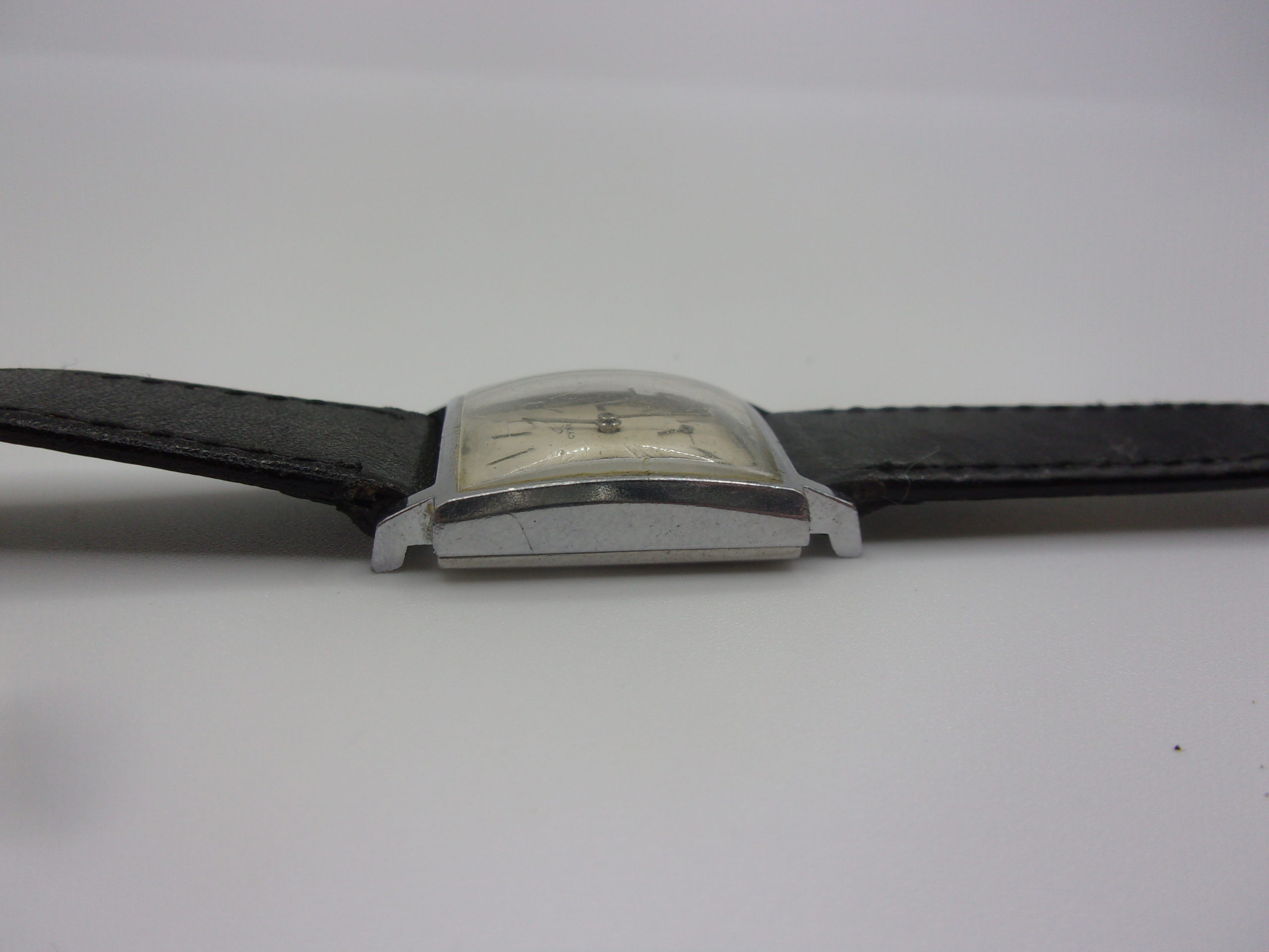 Circa 1970 Swiss Cyma Manual Wind Ladies Watch - Image 2
