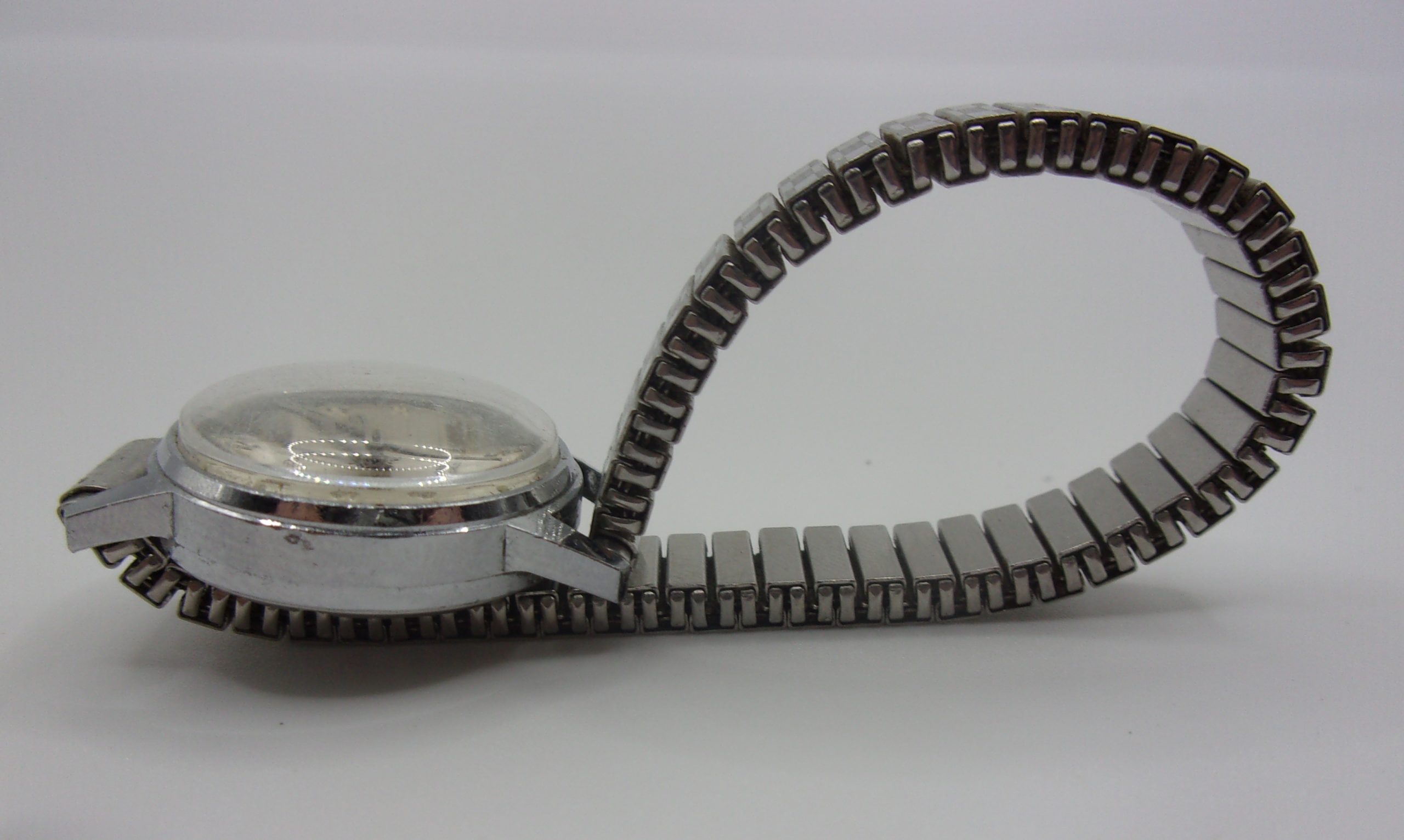 Circa 1970 Excalibur Manual Wind Ladies Watch - Image 3