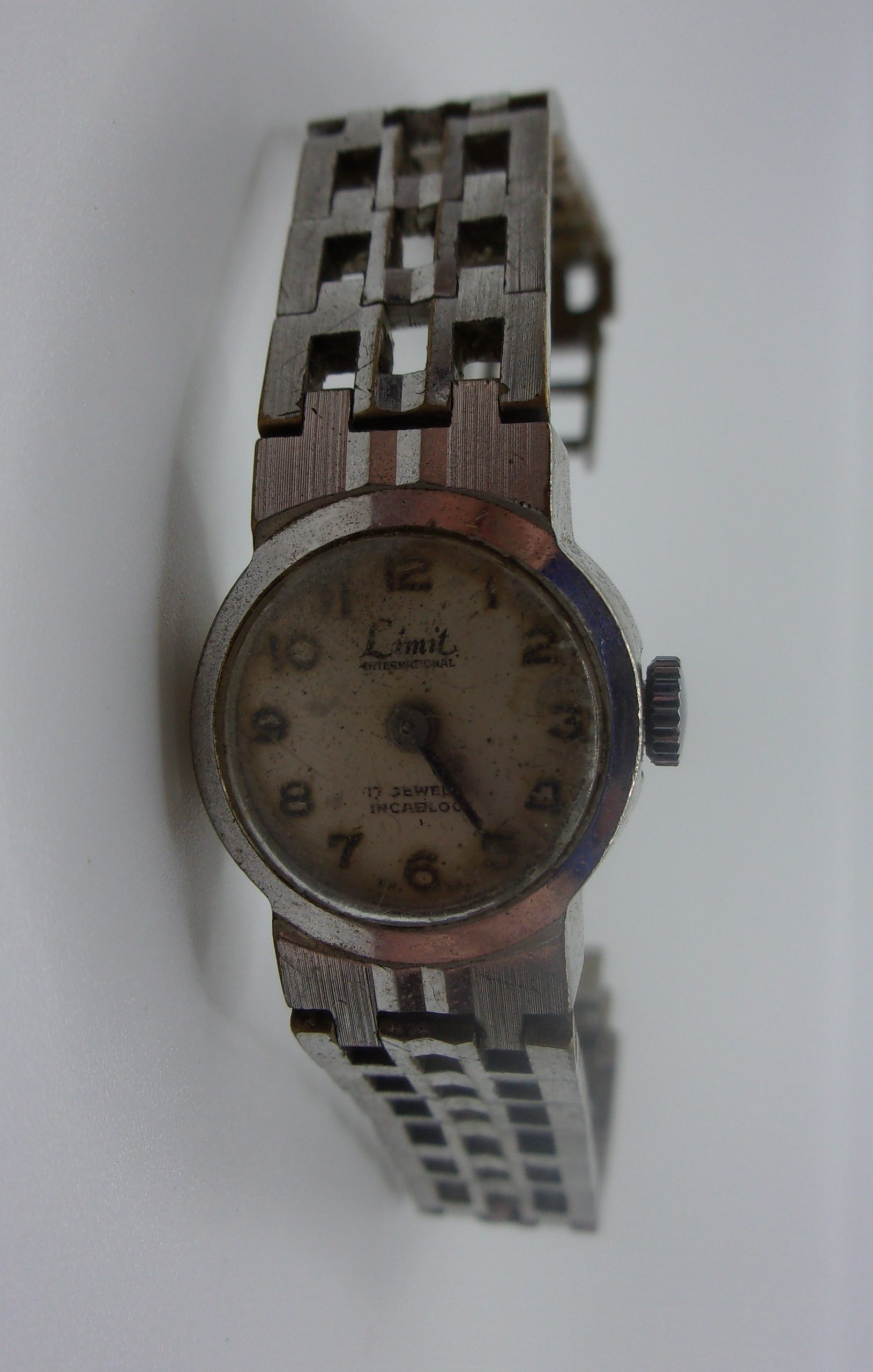 1960's Limit Manual Wind Stainless Steel Ladies Watch - Image 4