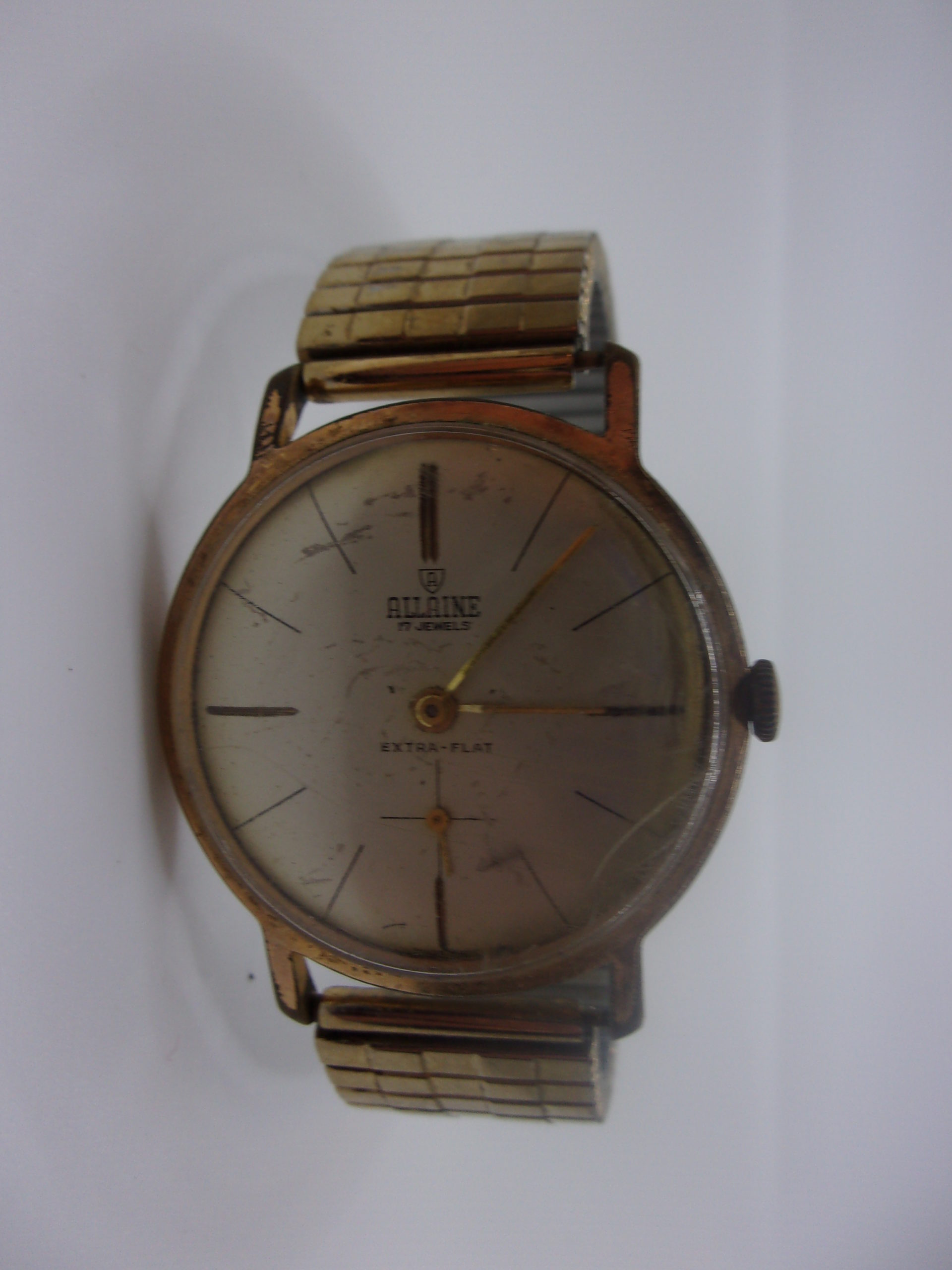 1960's Allaine Manual Wind 17 Jewel Gold Plated Stainless Steel Gents Watch
