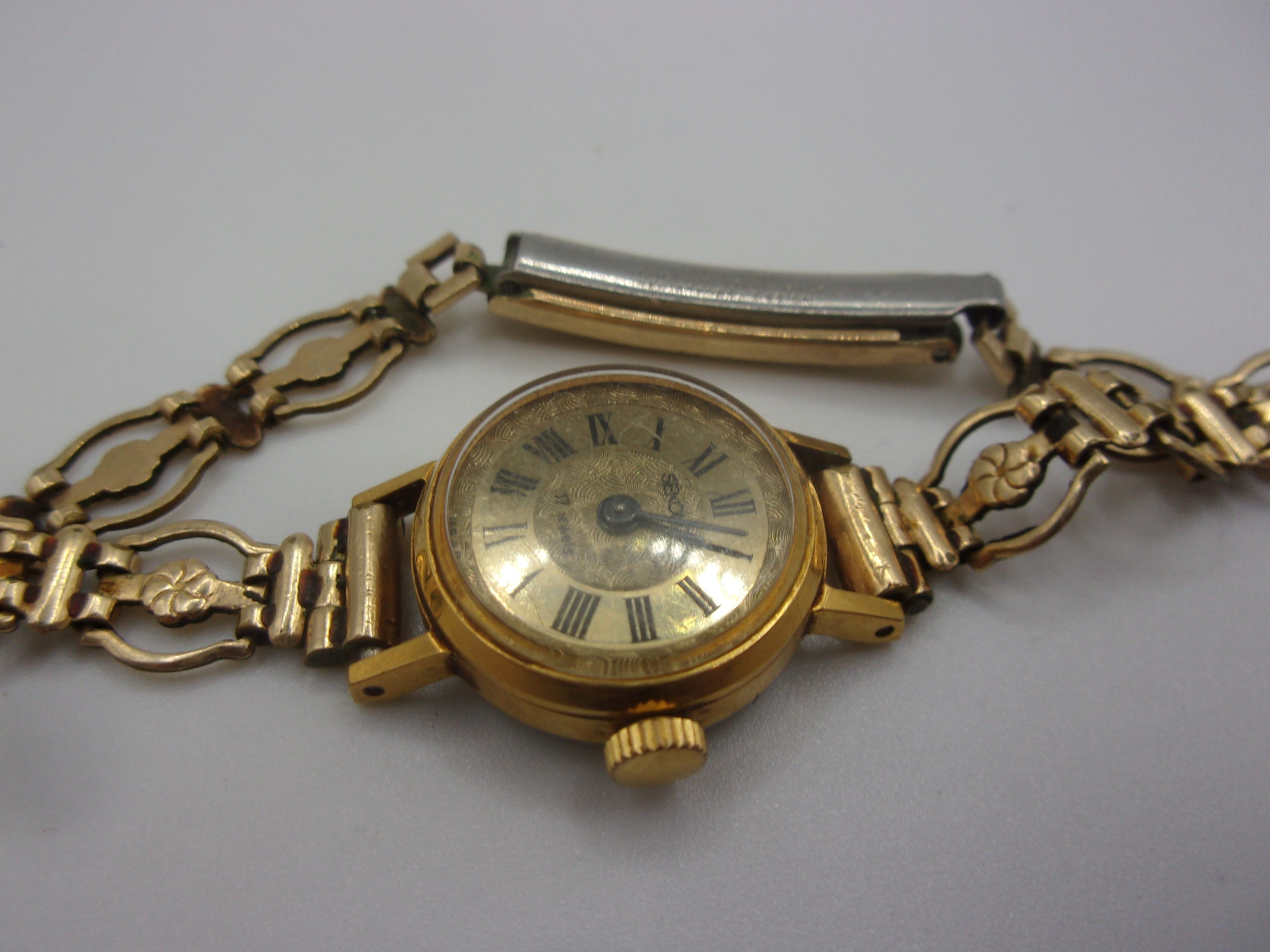 1960's Sekonda 17 Jewel Manual Wind Gold Plated Stainless Steel Ladies Cocktail Watch - Image 3