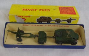 Boxed Dinky Toys 697 25 Pounder Gun Unit