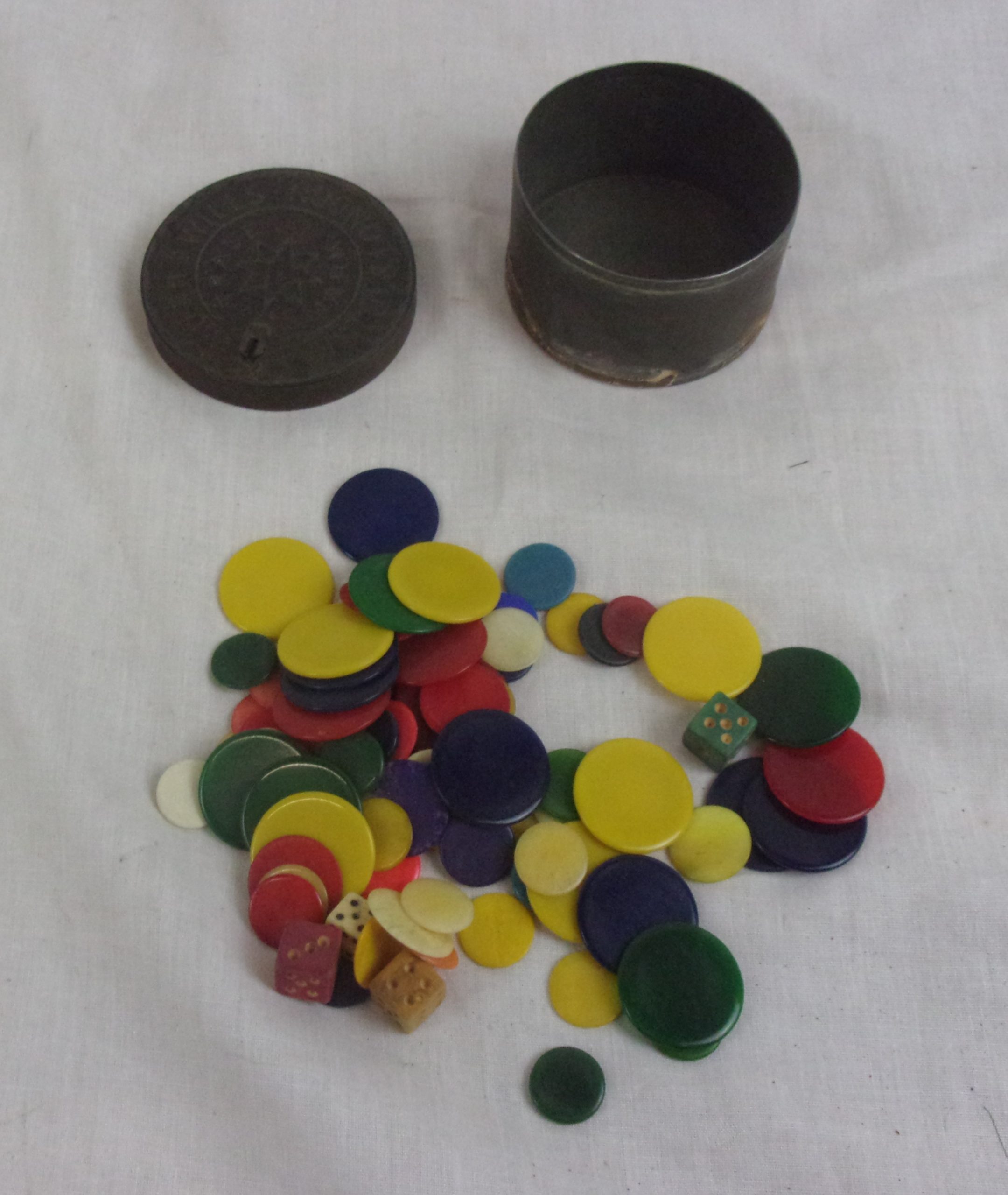 Vintage Tinned Tiddywinks And Wooden Dice