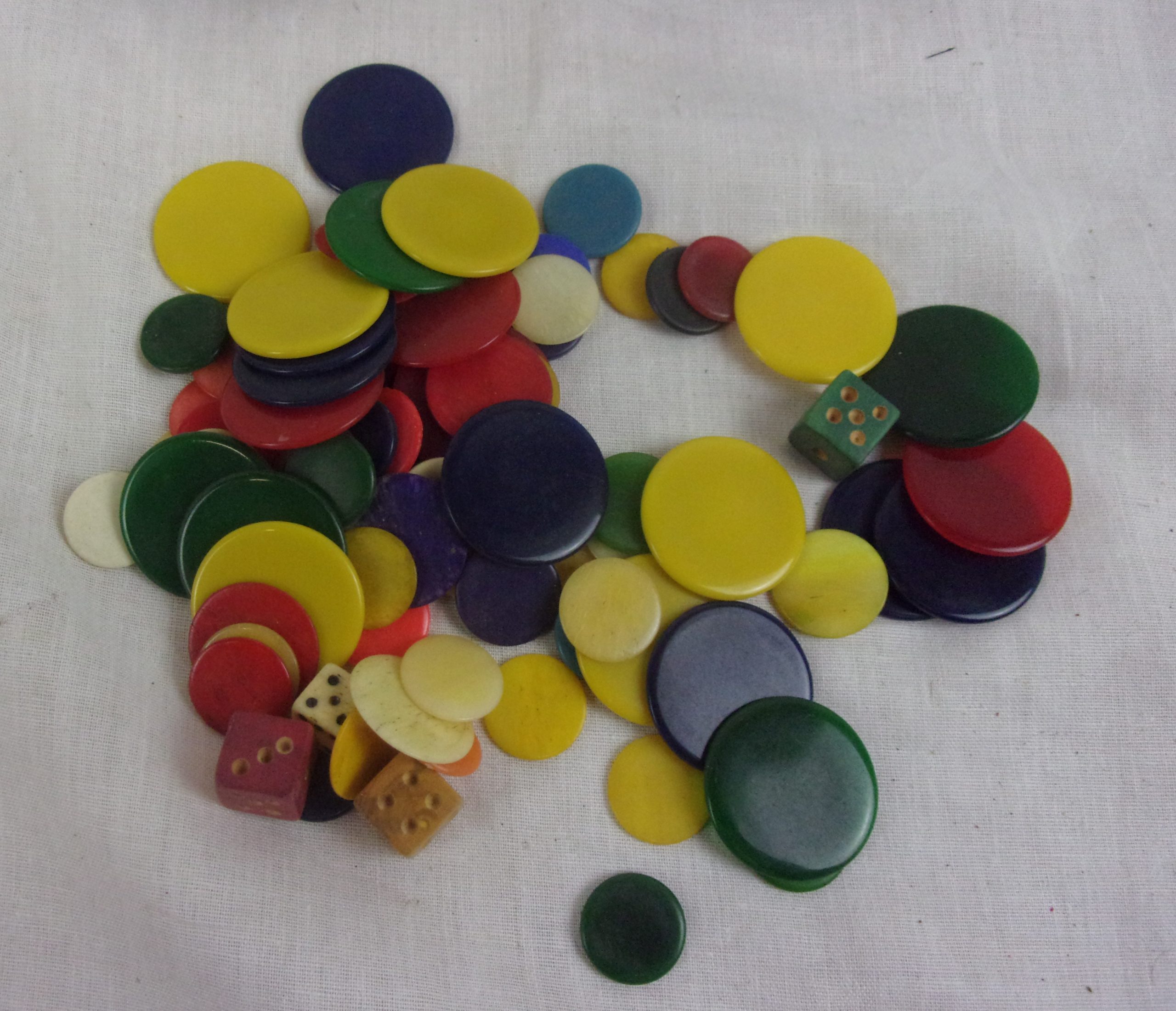 Vintage Tinned Tiddywinks And Wooden Dice - Image 5