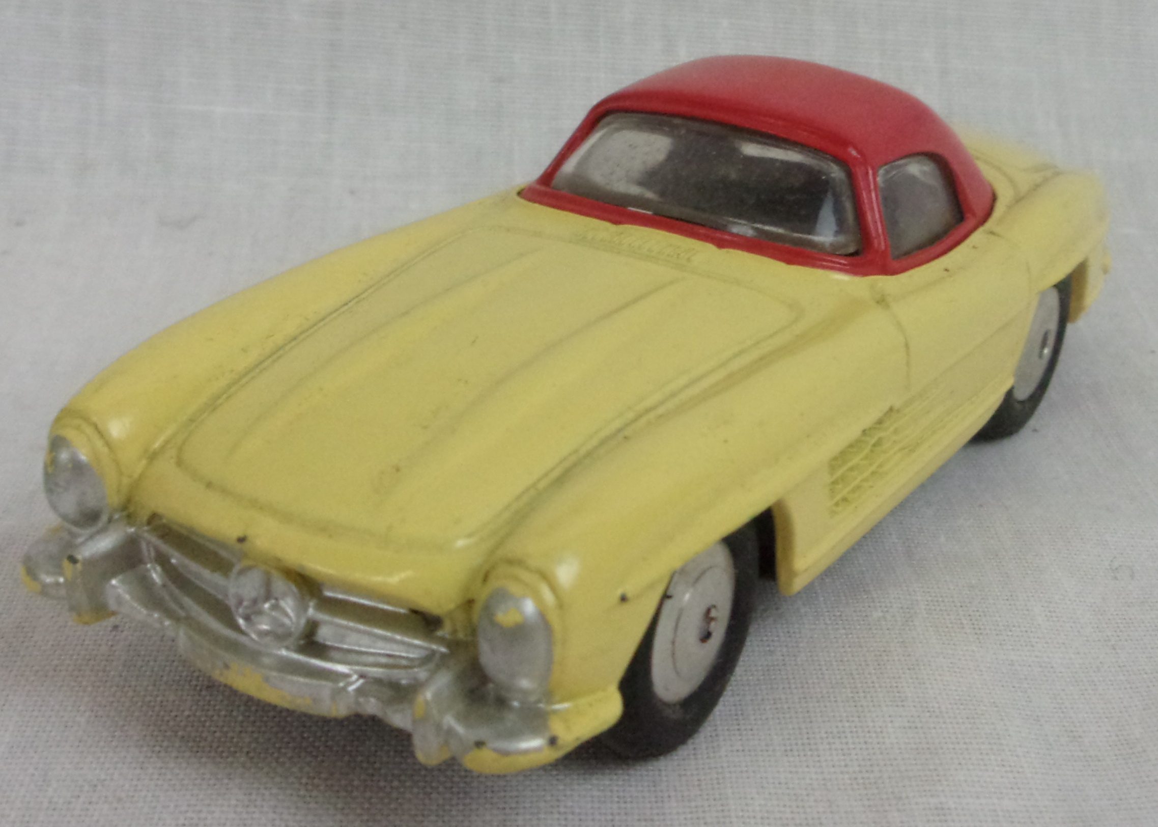 Boxed Corgi Toys 304 Mercedes-Benz 300SL Hardtop Roadster Car - Image 5