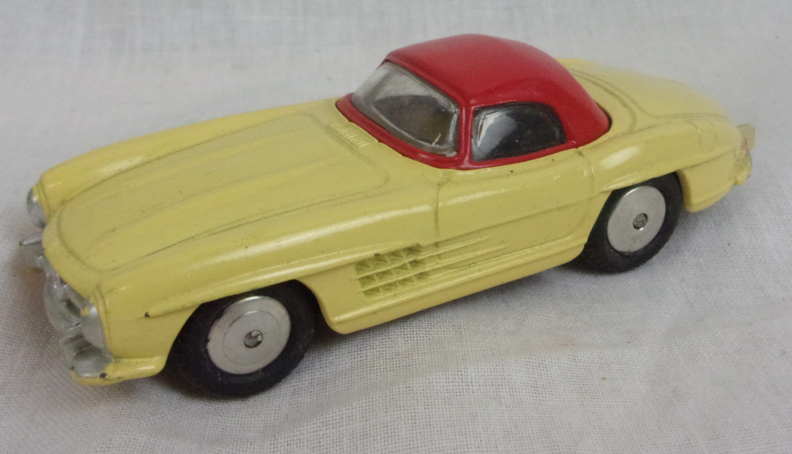 Boxed Corgi Toys 304 Mercedes-Benz 300SL Hardtop Roadster Car - Image 2