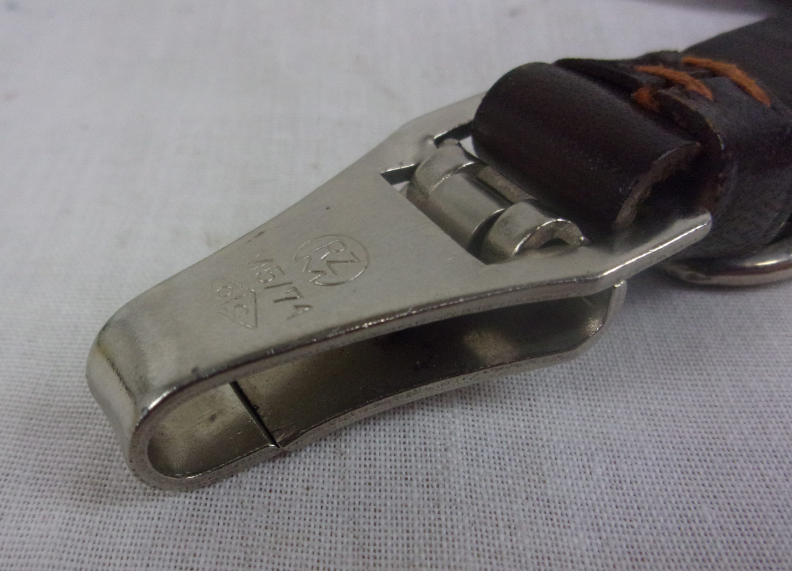 SA Dagger And Scabbard RZM M7/25 With Hanger And Clasp - Image 13