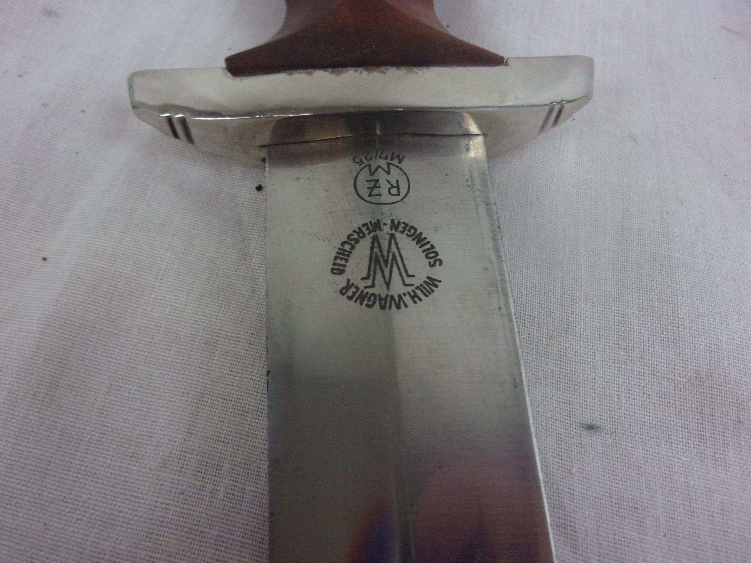 SA Dagger And Scabbard RZM M7/25 With Hanger And Clasp - Image 8