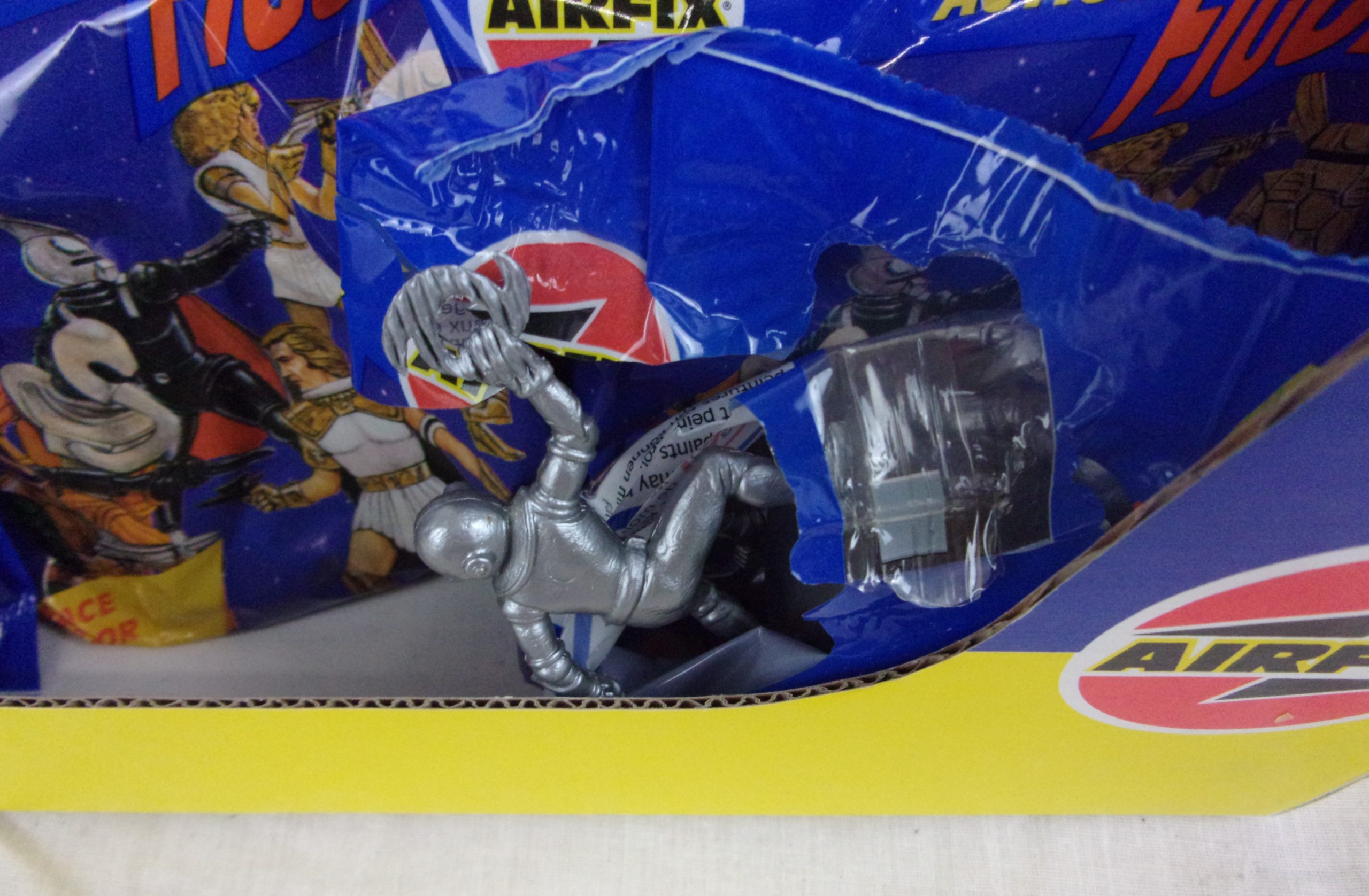 Rare Airfix Space Warriors Trade Box Of Twenty Four Bags - Image 4
