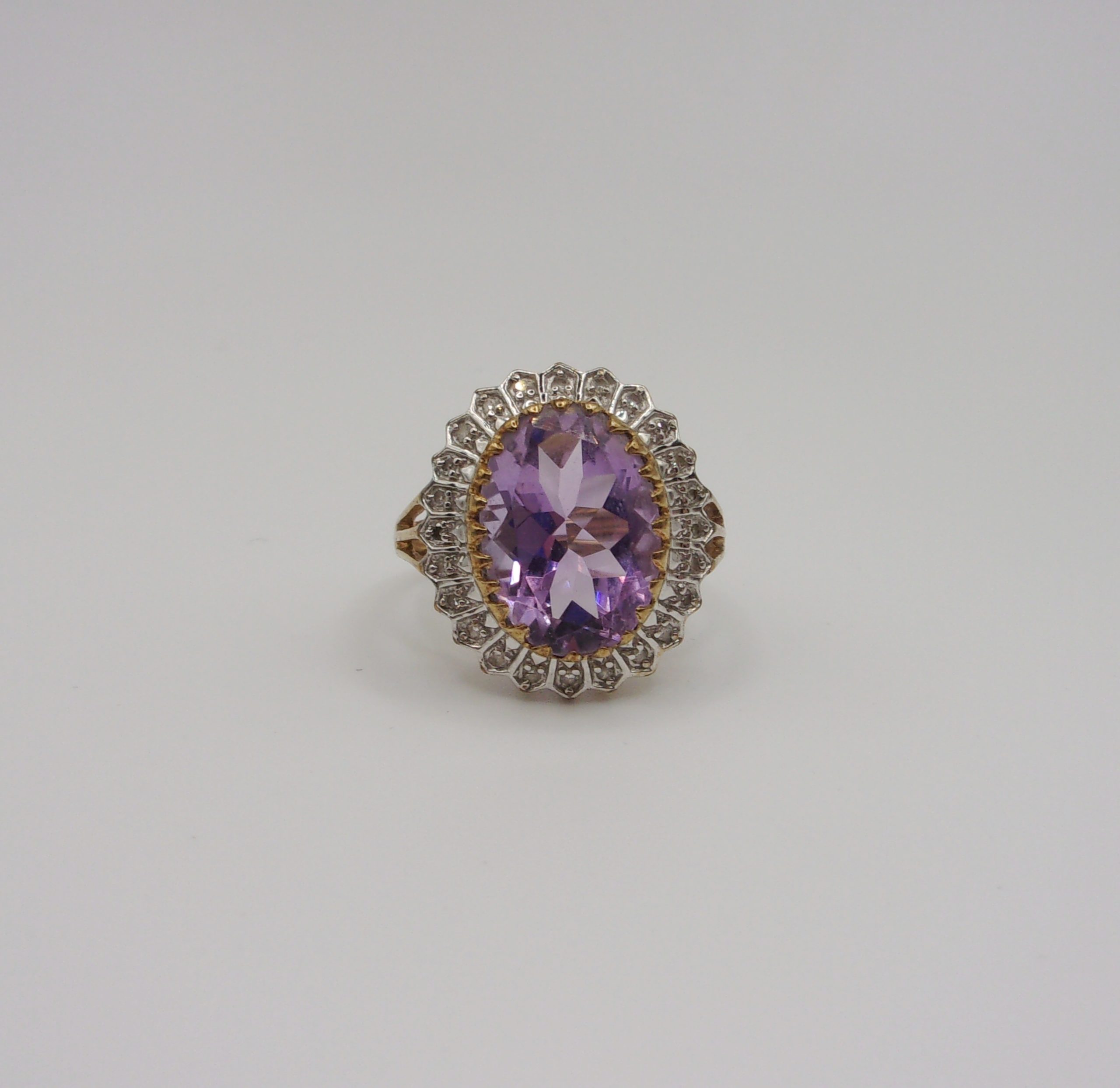 9ct Yellow Gold Amethyst & Diamond Ring UK Size M+ US 6 ¼