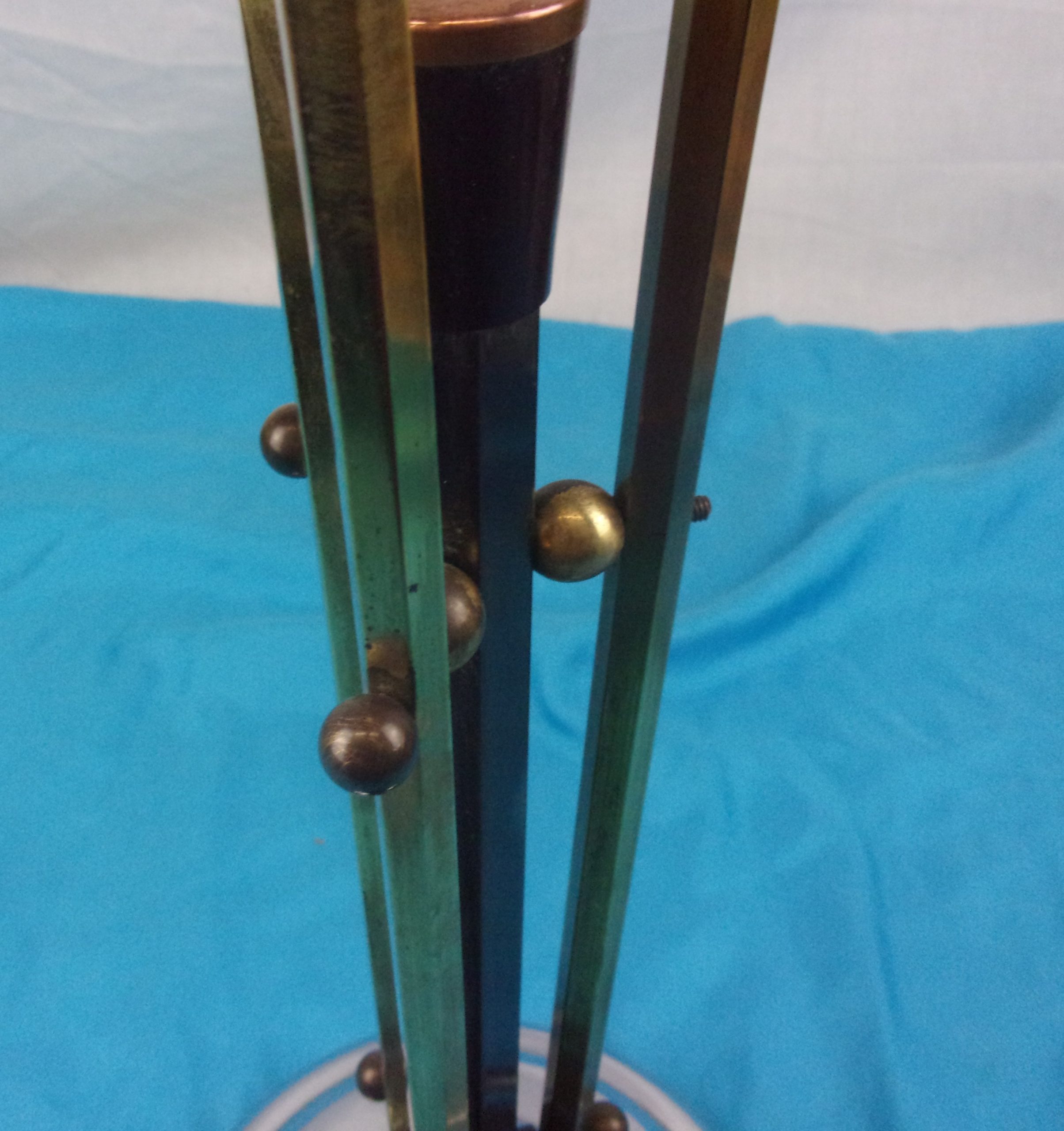 Art Deco Floor Standing Chrome And Bakelite Ash Tray - Image 2