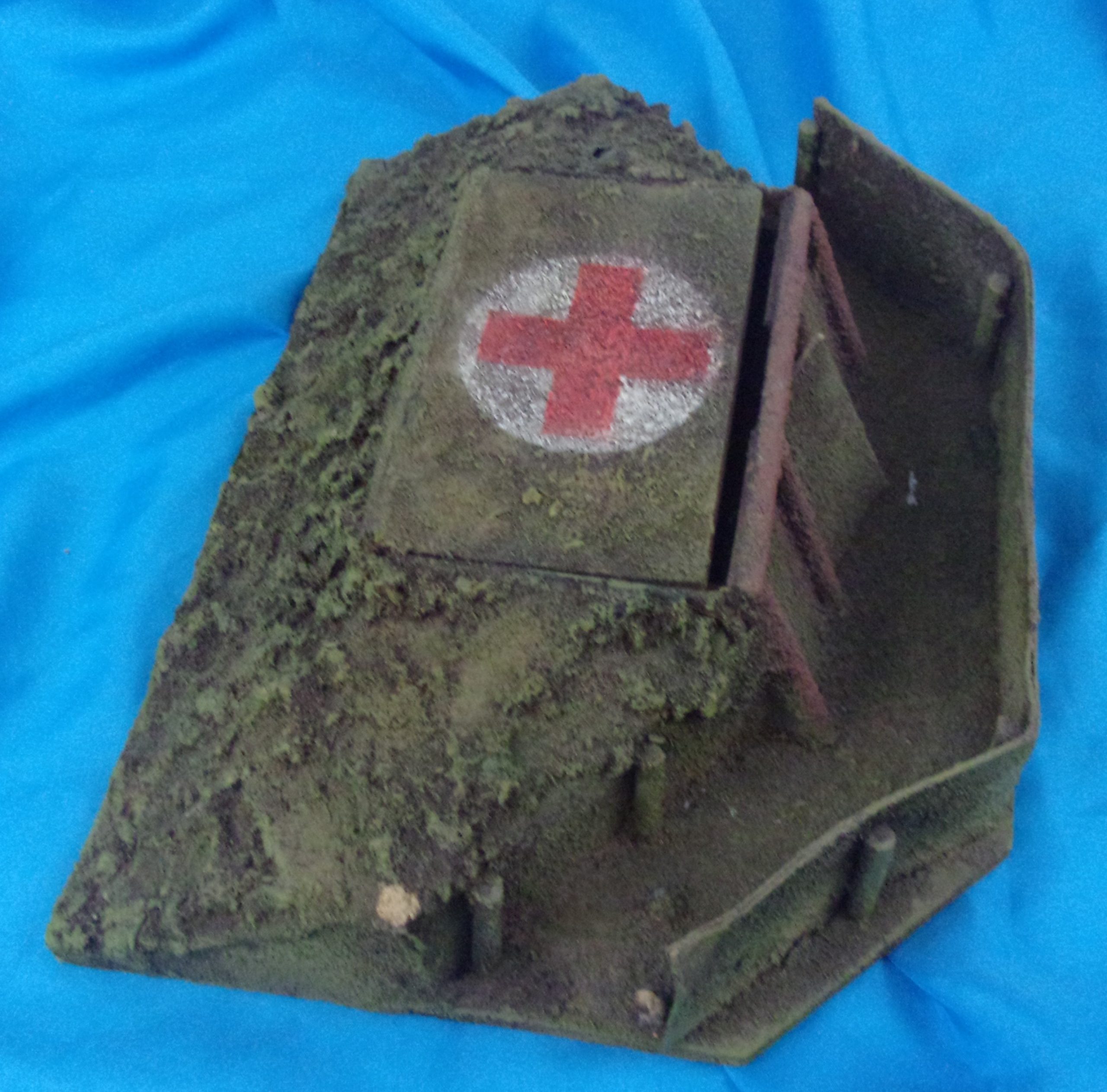 German Lineol Model 508 S.A. Field Hospital With Flags And Figures - Image 7