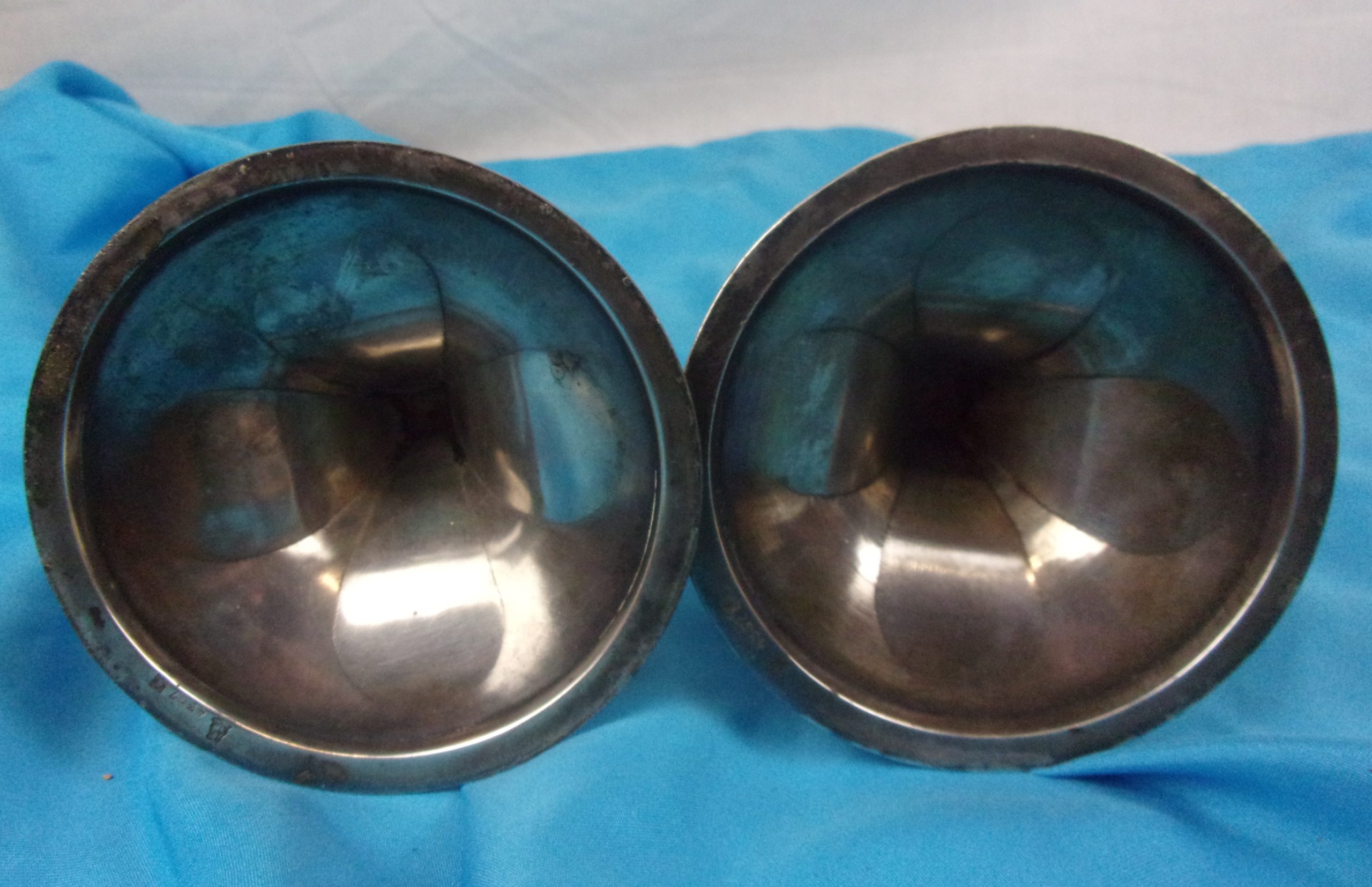 Pair Of Circa 1900 Art Nouveau Silver Plated Mistletoe Candlesticks - Image 7