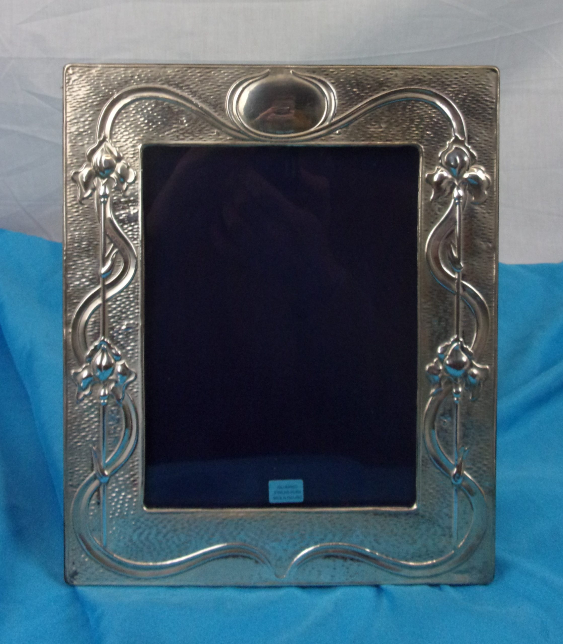 Sterling Silver Photoframe In The Art Nouveau Taste