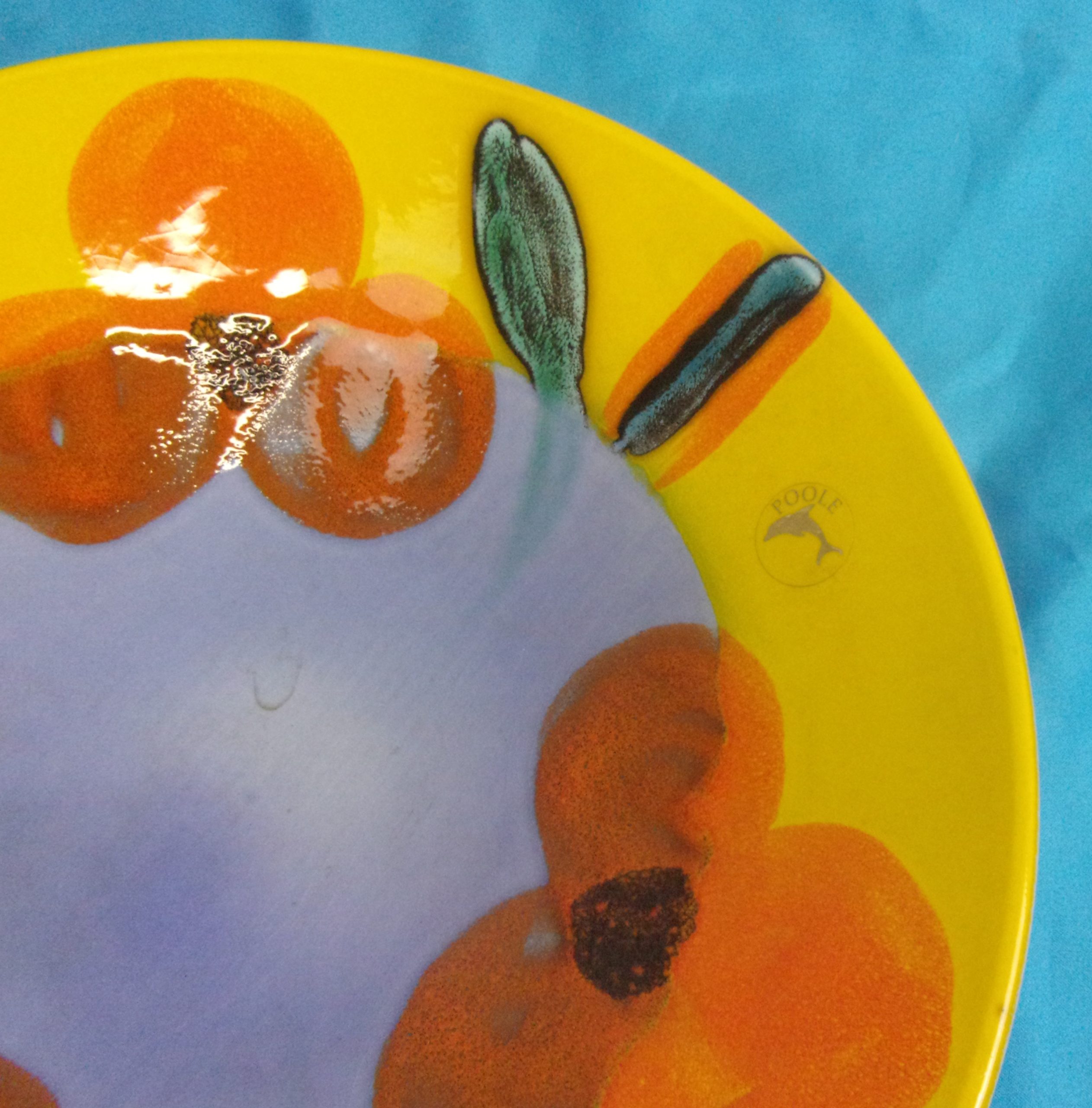 Poole Pottery Vibrant Orange Flower Bowl - Image 2