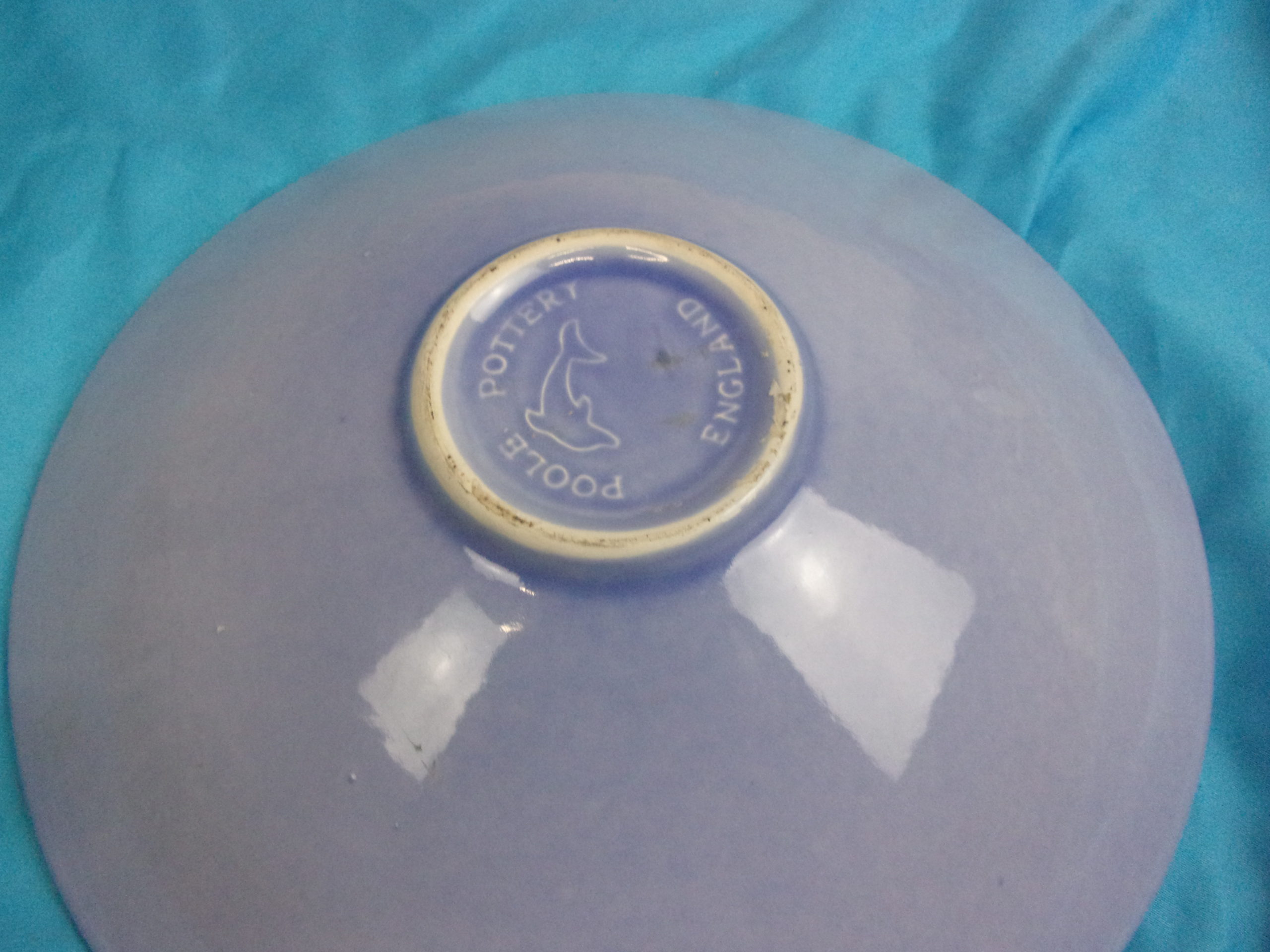 Poole Pottery Vibrant Orange Flower Bowl - Image 4