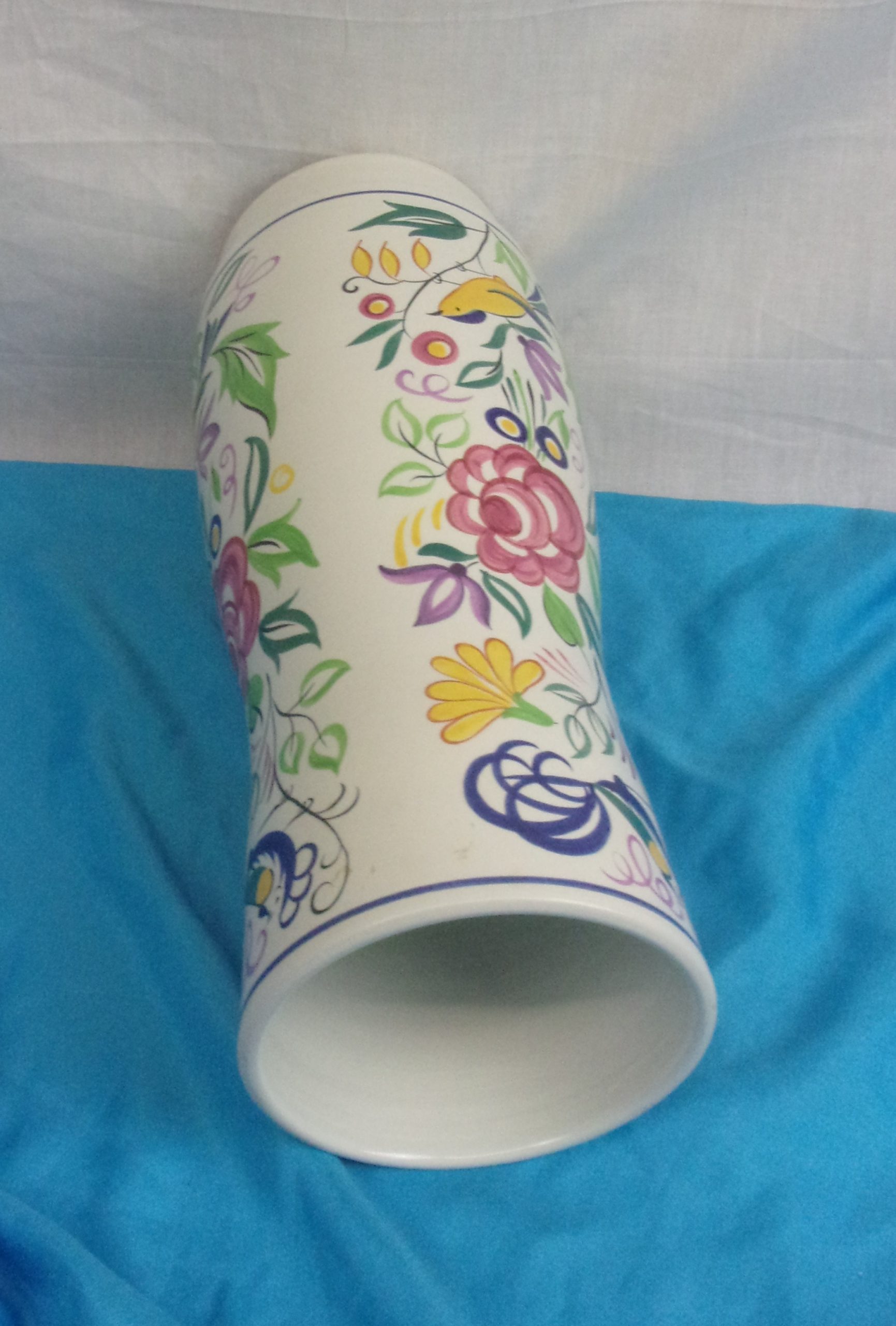 1930's Poole Pottery Art Deco Bird Vase - Image 3