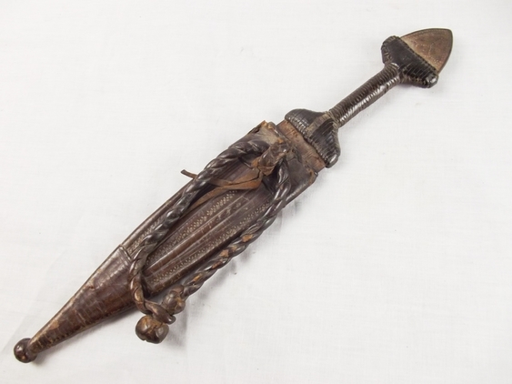 A 19th Century African Dagger - Image 6