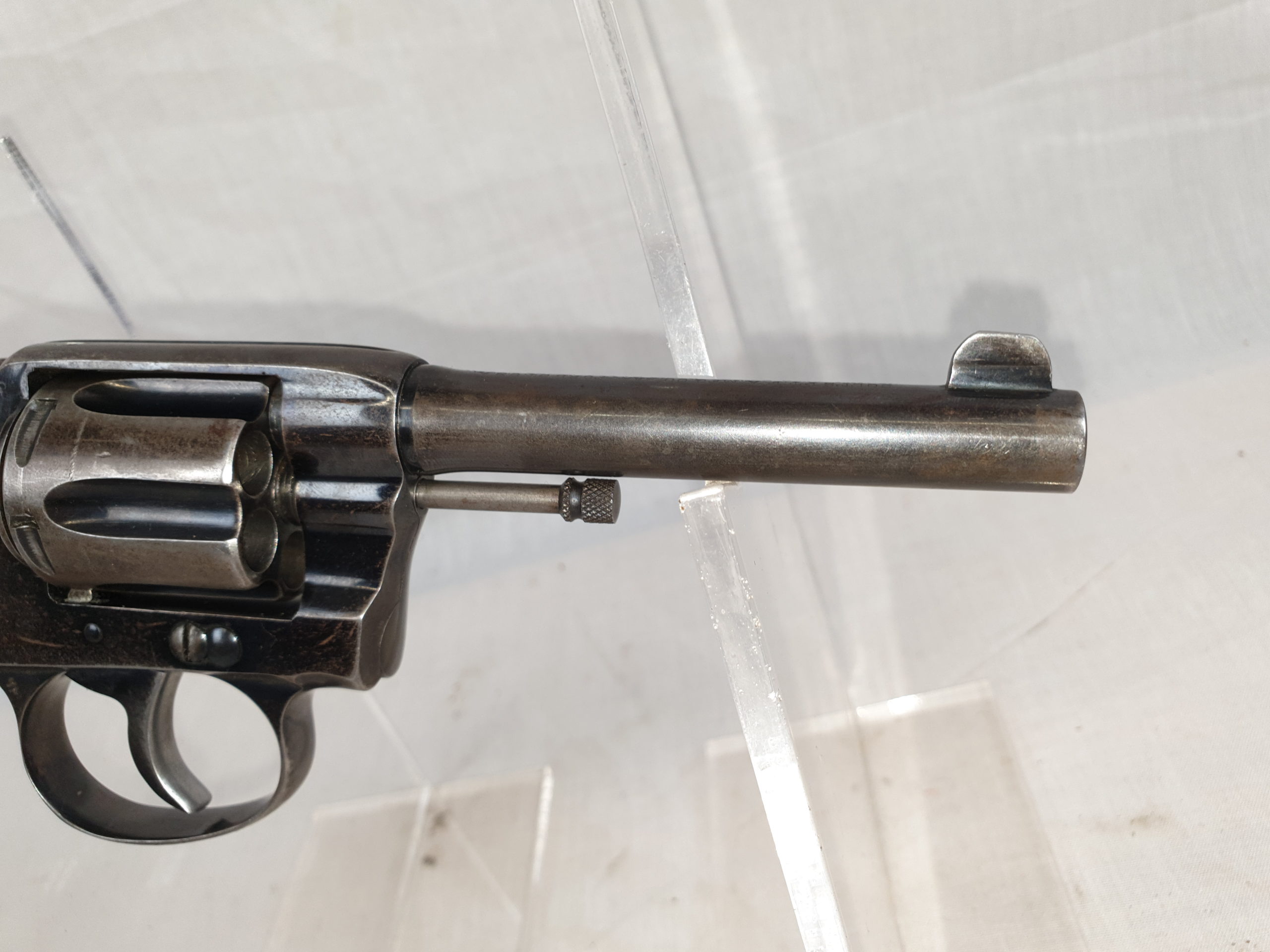 Colt Model 1892 New Army Revolver .32 Long - Image 14