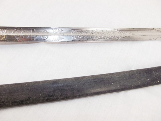 A Royal Navy Volunteer Reserve (RNVR) 1827 Pattern Sword and Scabbard - Image 8